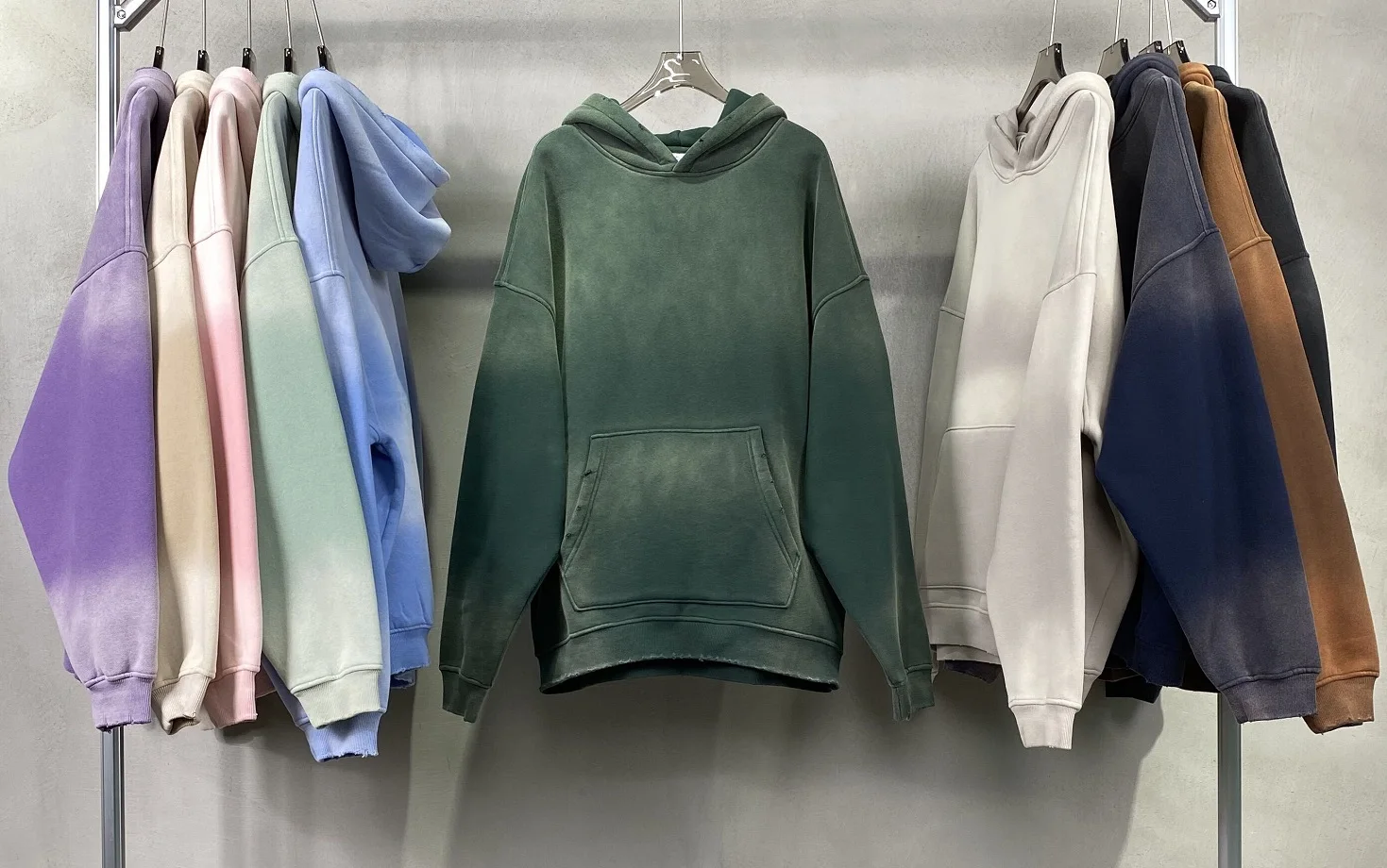 Autumn and Winter Acid Wash Spray Dyeing Baggy Hoodies Distressed Hip Hop Gradient Pullover Unisex Oversize Hooded Sweatshirts