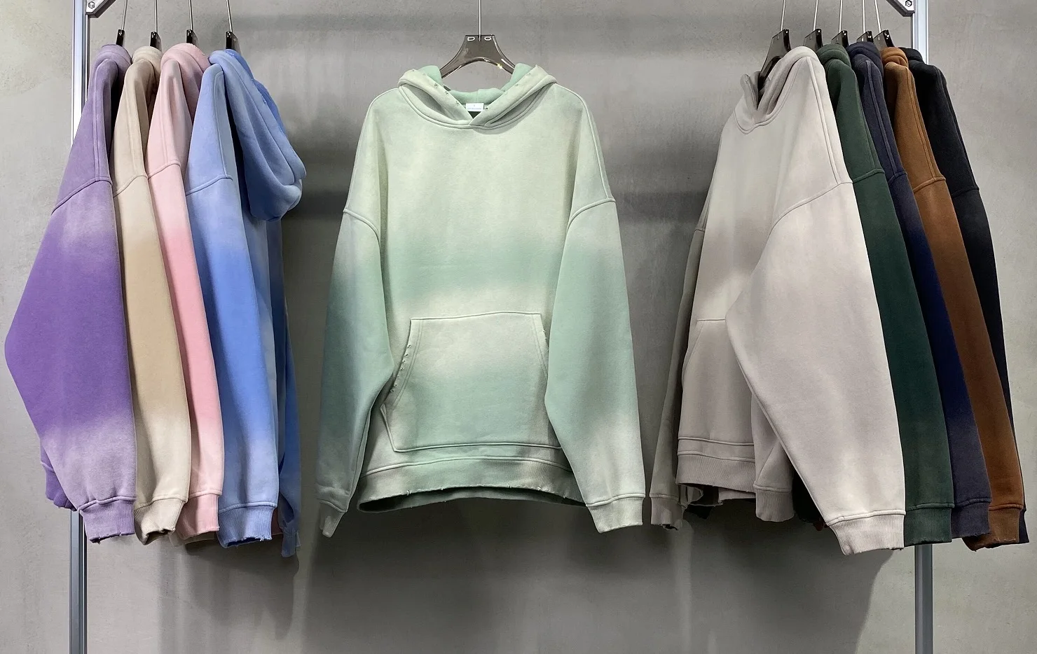 Autumn and Winter Acid Wash Spray Dyeing Baggy Hoodies Distressed Hip Hop Gradient Pullover Unisex Oversize Hooded Sweatshirts