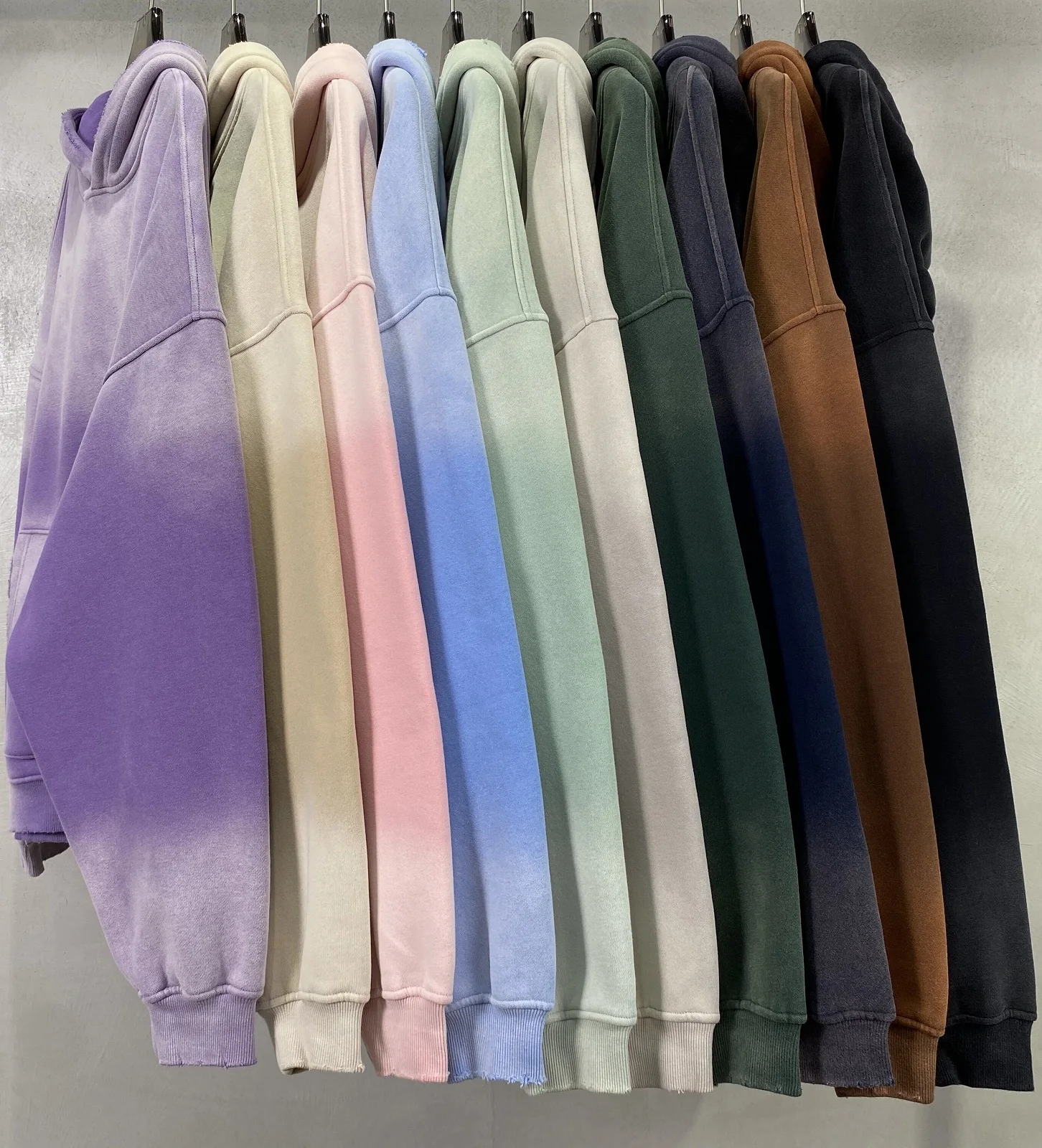Autumn and Winter Acid Wash Spray Dyeing Baggy Hoodies Distressed Hip Hop Gradient Pullover Unisex Oversize Hooded Sweatshirts