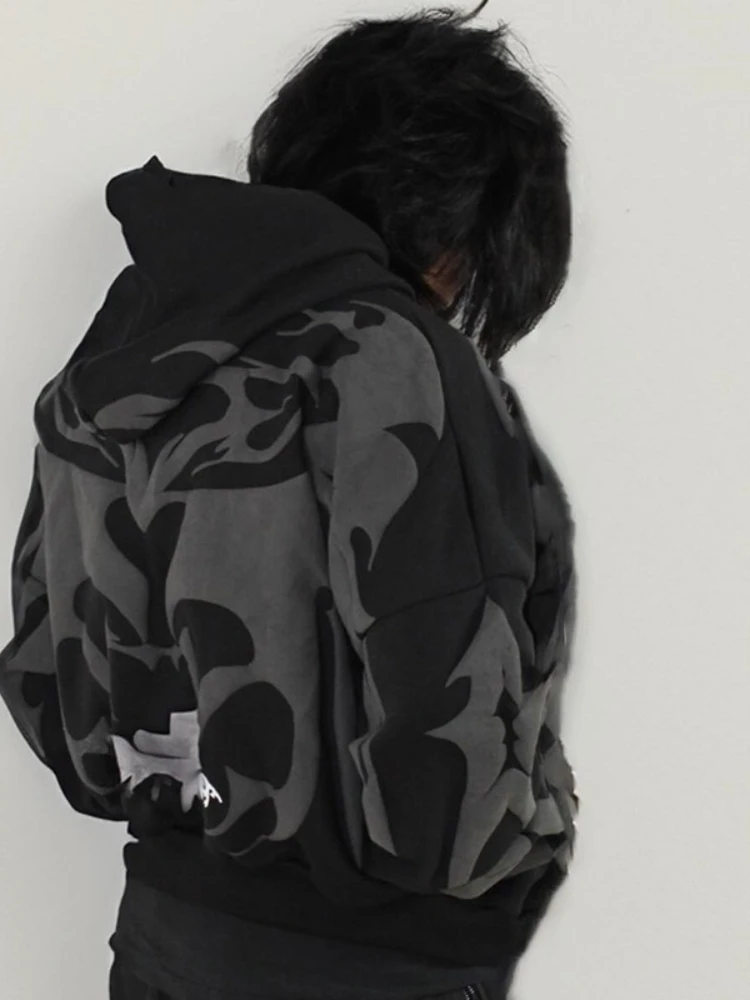 Punk High Street Fashion Destructive Style Zipper Hoodie Men Multi Pocket Embroidered Whisker Design Casual Sweatshirt Autumn