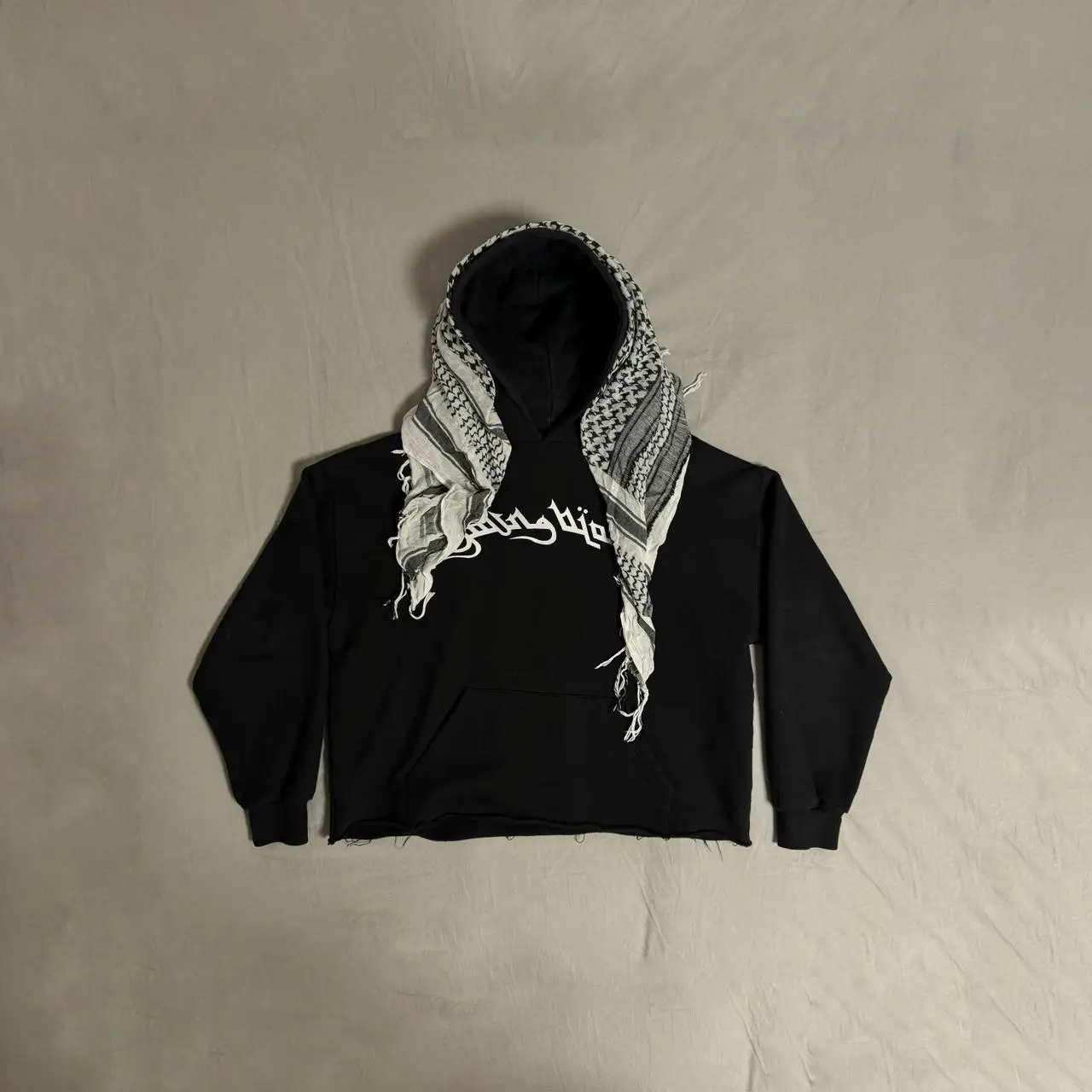 Harajuku Streetwear Hooded Sweatshirt Men Bandana Design Fashion Retro Hoodie Unisex Loose Fit Autumn Winter Trendy Style New