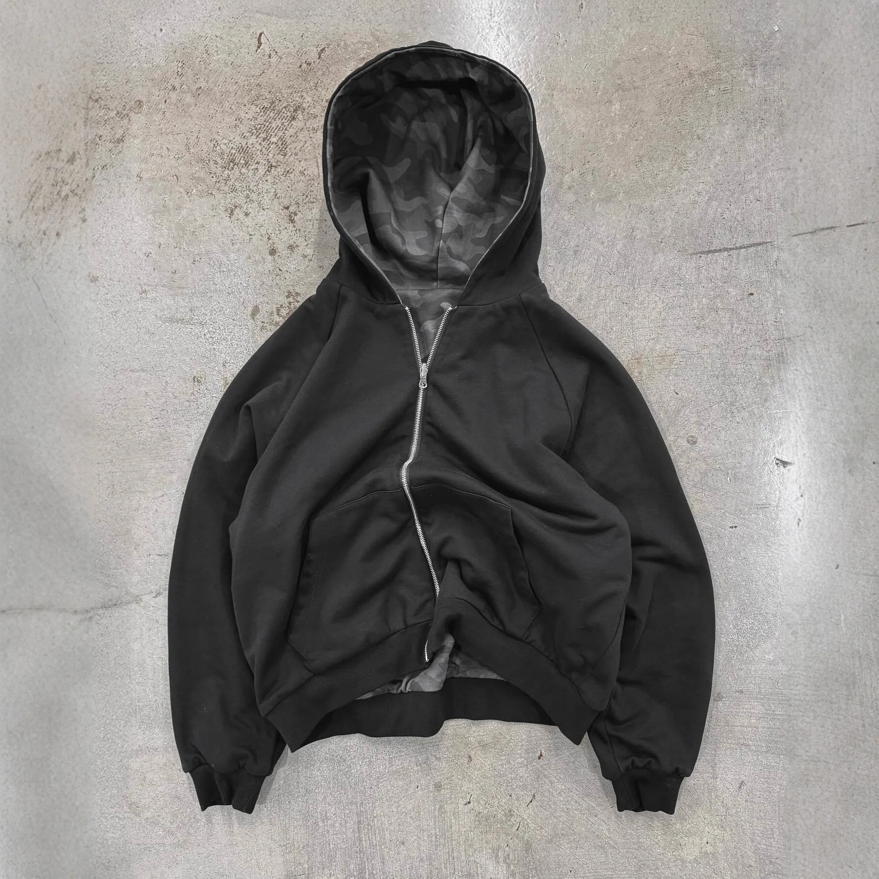 Men Women Reversible Camo Zip Up Hoodie Oversized Full Zip Hooded Jacket Dual‑Wear Streetwear Kangaroo Pocket Sweatshirt Coat