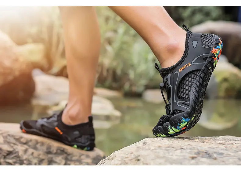 Men's Quick-Dry Breathable Aqua Shoes Men Women Couples Outdoor Beach Five Finger Swimming Hiking Wading Upstream Sneakers