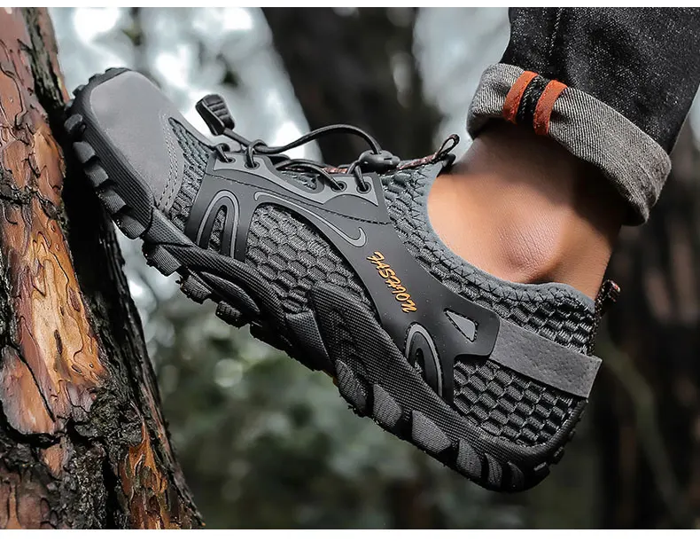 Men's Solid Color Creek Tracing Water Shoes Outdoor Beach Swimming Mountaineering Shoes Breathable Quick-Dry Aqua Shoes