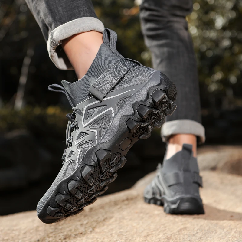 Men's Water Shoes Water Shoes Outdoor Water Shoes Non-slip Comfortable Lightweight Rubber Soles Lightweight Sports Sizes 39-46