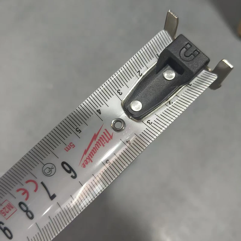 Milwaukee 4932498768A Compact Magnetic Tape Measure 5m Measuring Tool