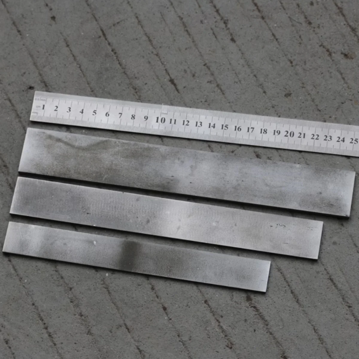 San-Mai Knife Blade Steel Bar Blanks Sandwich Steel 3-Layer Teel Hardened Knife Making Steel