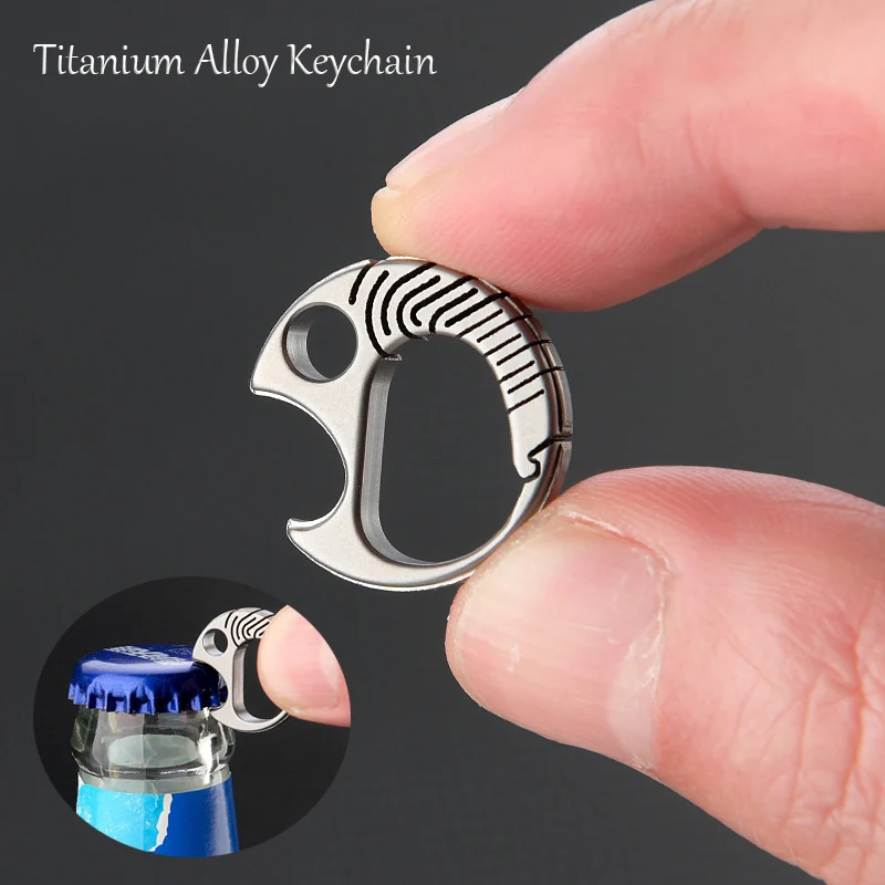 20.5MM Titanium Alloy Goldfish Keychain Buckle Mini Bottle Opener Portable Pendant EDC Tool Backpack Connection Buckle