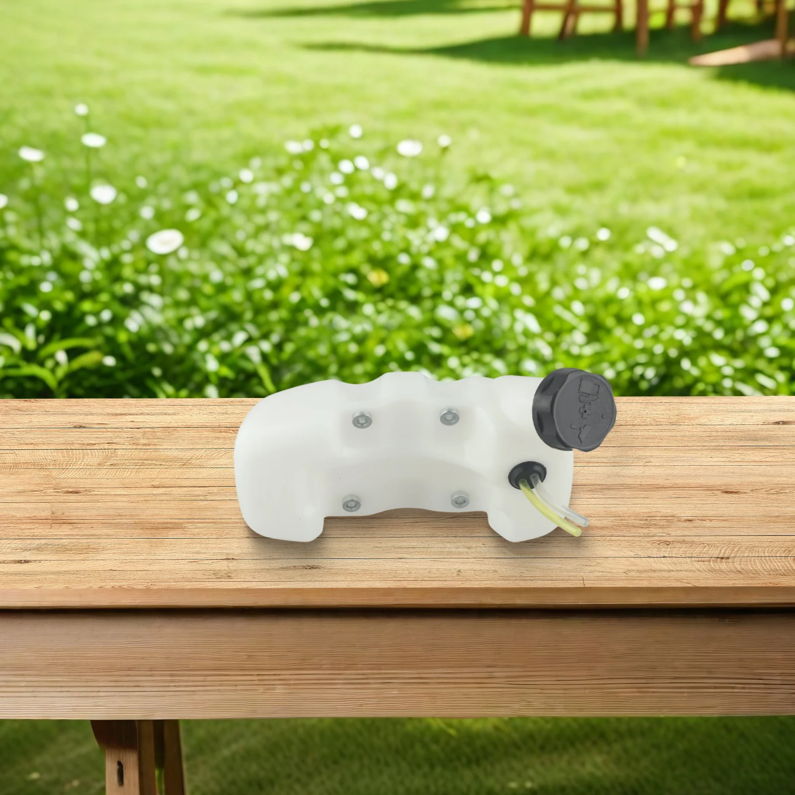 Brush Cutter Parts Brush Cutter Oil Tank Lawn Care Outdoor Maintenance Smooth And Efficient Operation User-friendly Design