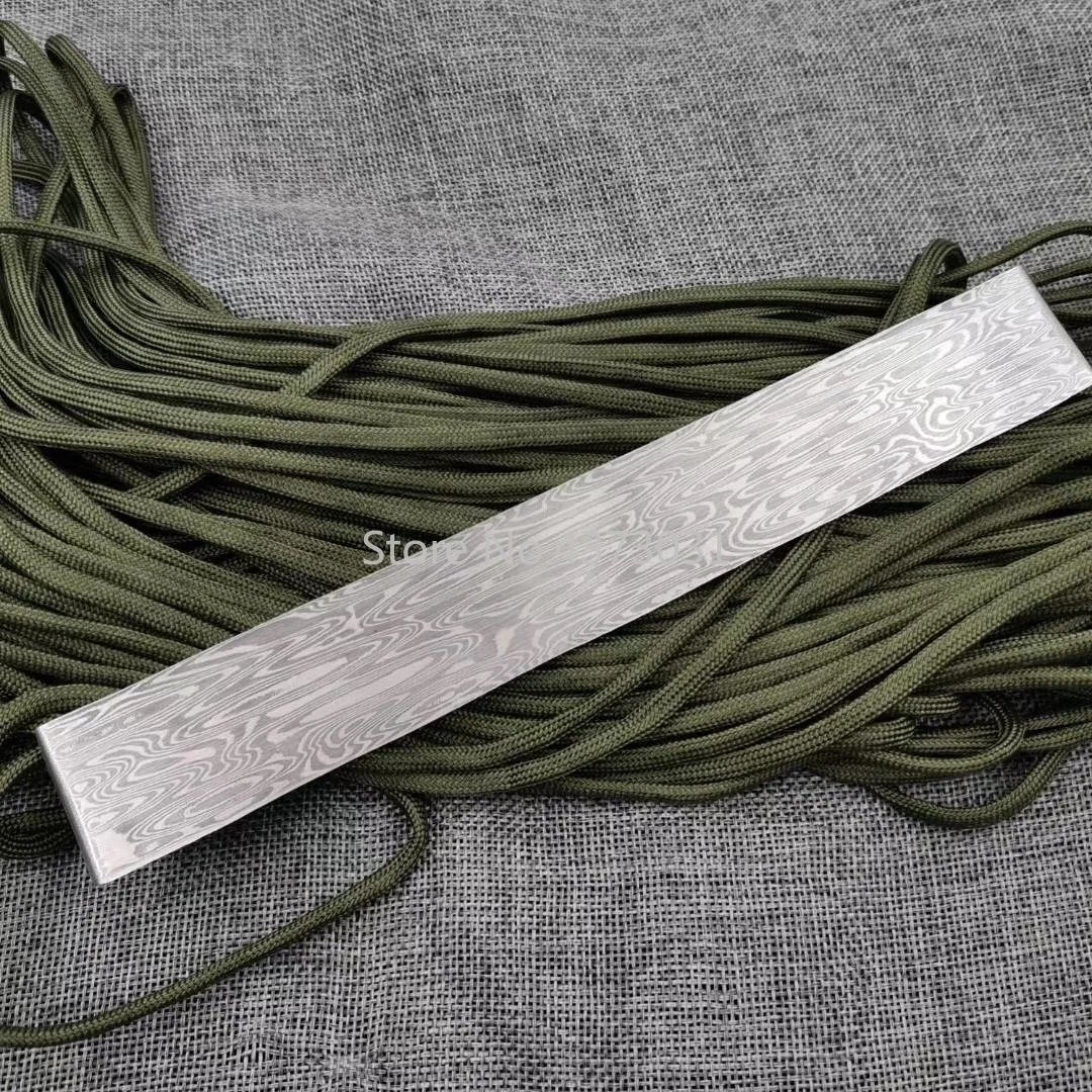 1piece VG10 Sandwich Damascus Steel for DIY Knife Making Flowing Water Pattern Steel Knife Blade Blank Has Been Heat Treatment