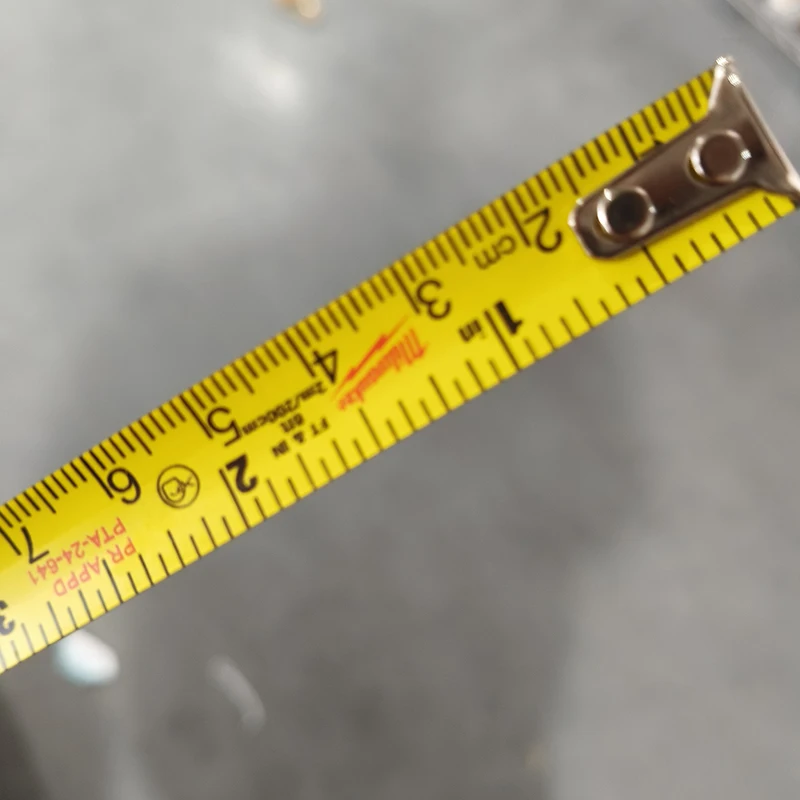 Milwaukee 48-22-1706 6FT/2M Compact Keychain Tape Measure Portable Heavy Duty Measuring Tool For DIY & Professionals