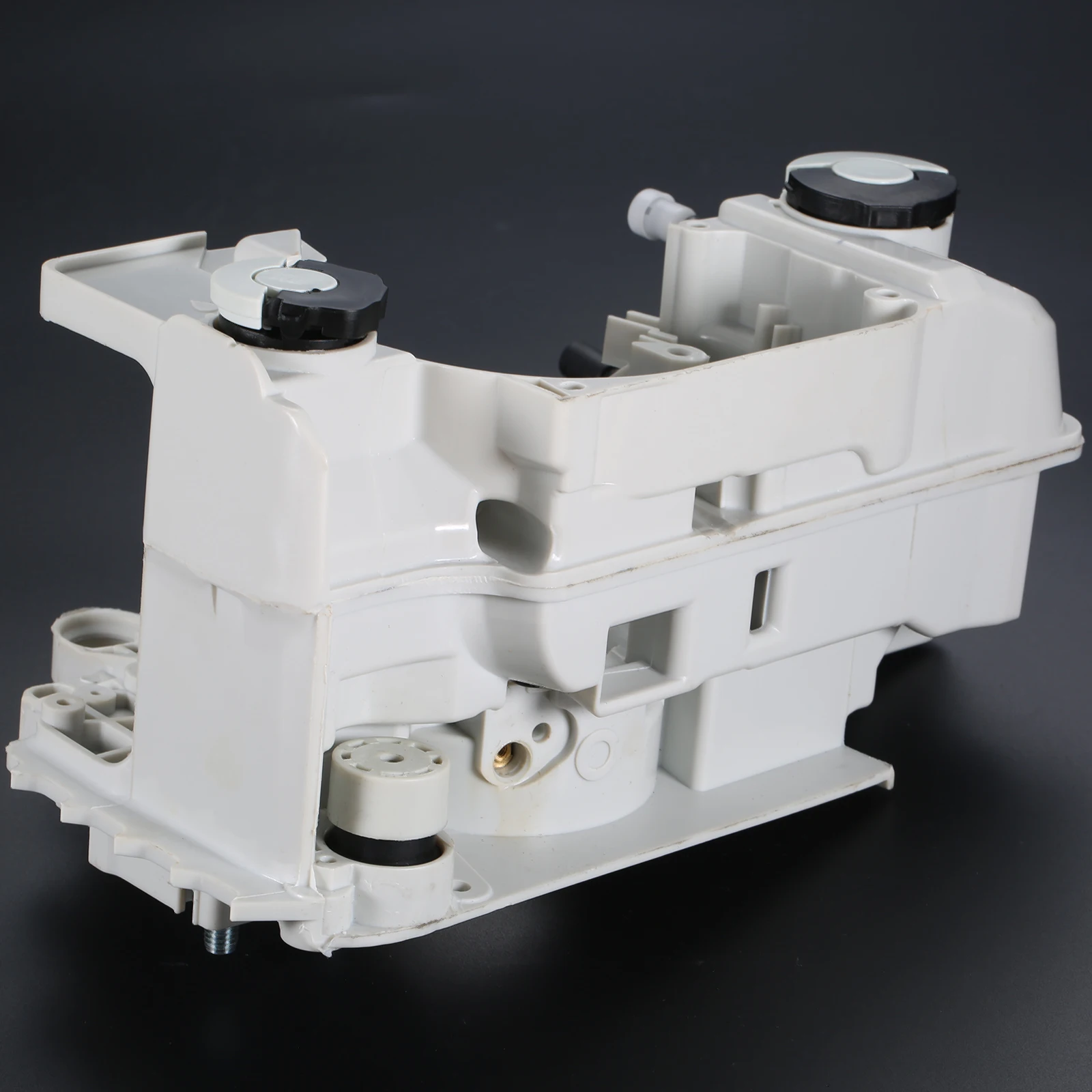 1pc Oil Fuel Gas Tank Crankcase Engine Housing for Stihl 023 025 Ms 230 Ms 250 MS230 MS250 Chainsaw Plastic Garden Replacements