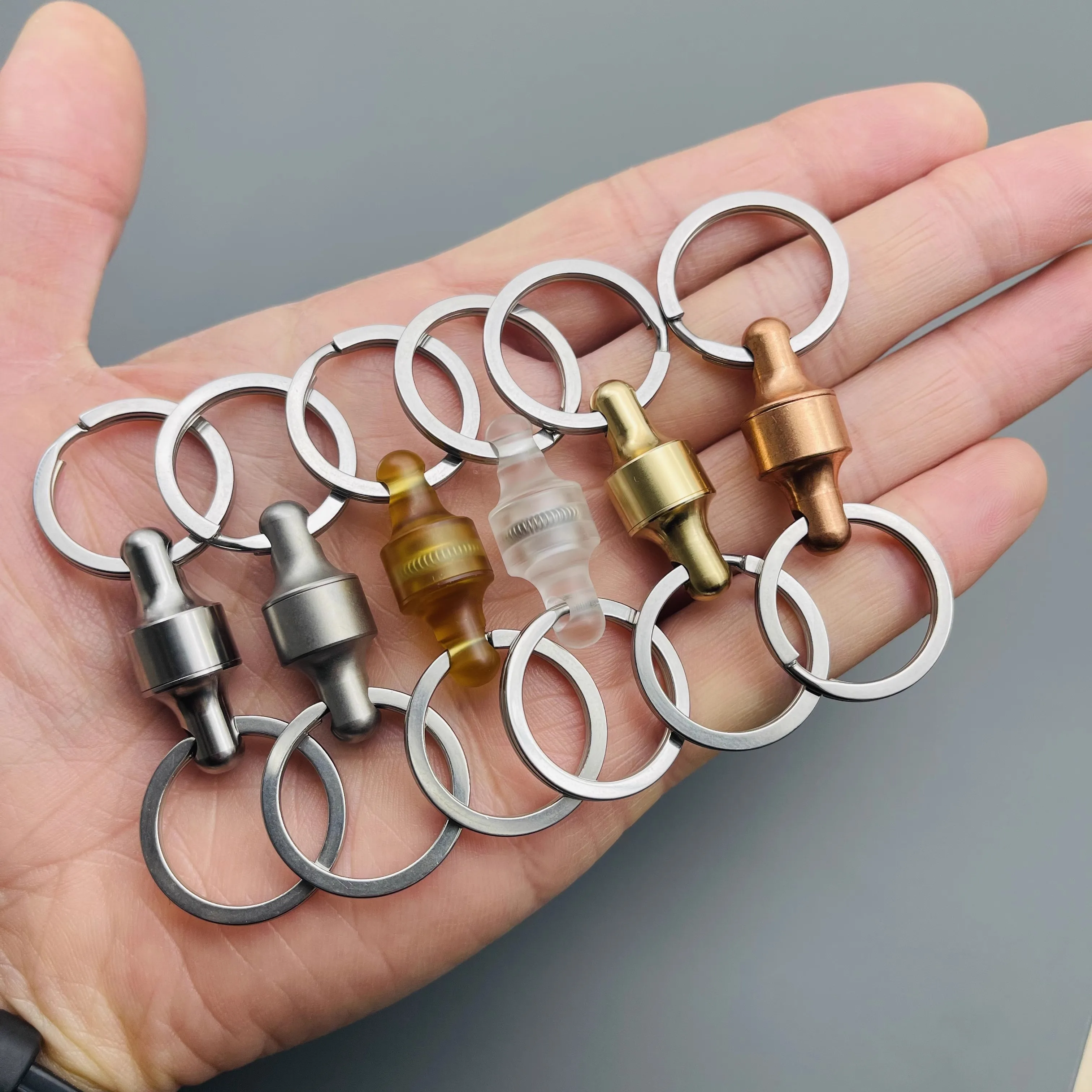 360 ° Rotation PEI Removable Key Ring Quick Release Dual Detachable Key Ring Pull-Apart EDC KeyChain Car Pendant EDC Tool