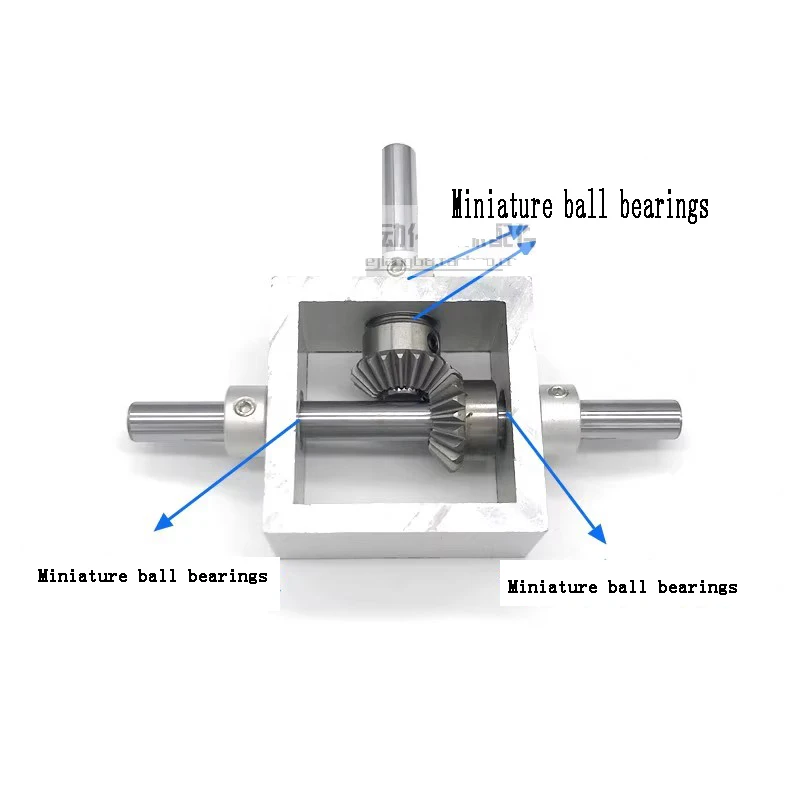 Transmission Reversing Gearbox Dual Output Shaft Bevel Gear Angle Converter Speed Ratio 1:1 Alloy Frame 90 Degree Right Angle