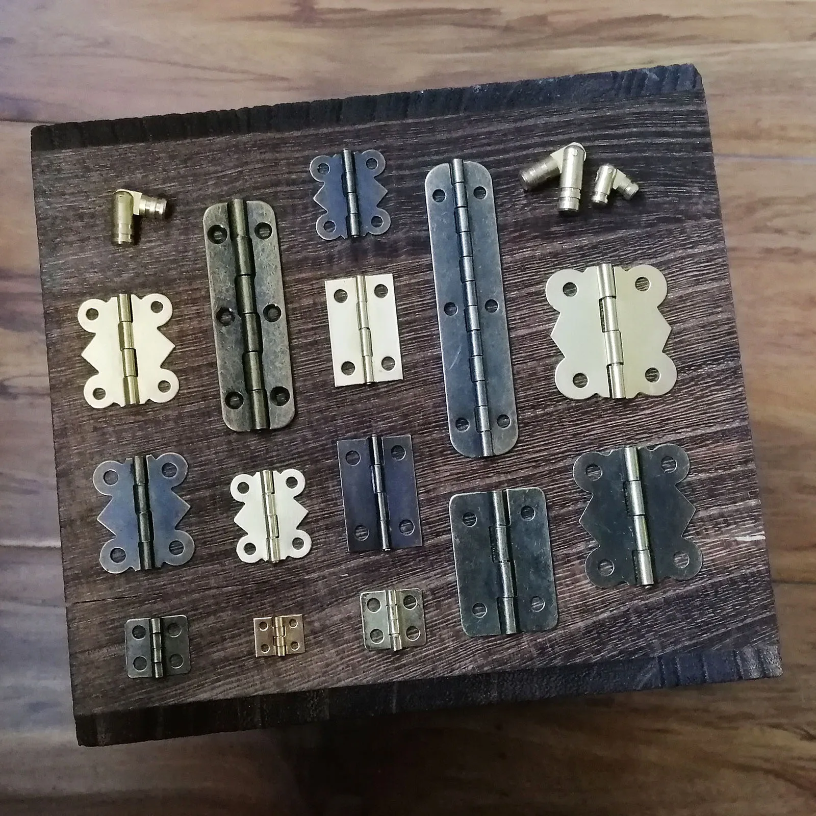 12pcs Mini Small Long Flat Jewelry Chest Gift Wine Music Wooden Box Case Furniture Dollhouse Cabinet Door Hinge with Screw Nail
