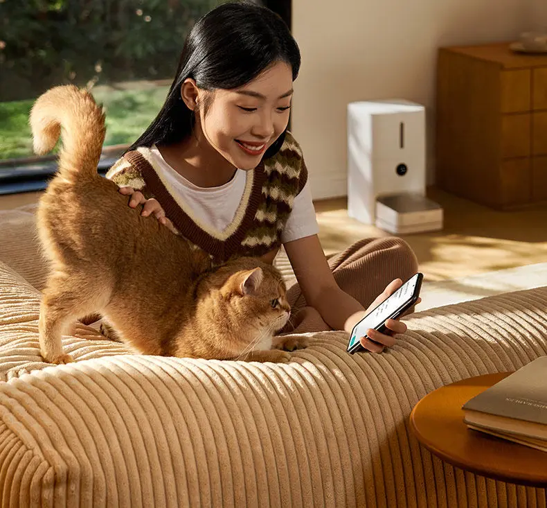 Smart pet feeder large capacity automatic timing quantitative food dispenser for cat dog kibble and snacks