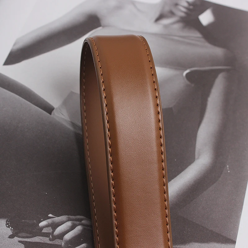 2.8cmVintage Genuine Leather Women's Belt with Metal Pin Buckle