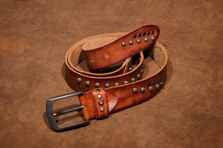 Mens Punk Belt Pin Buckle Genuine Leather Skull Rivet Belt For Man Joker Jeans Designer Exclusive Cowskin Leather Belt For Jeans