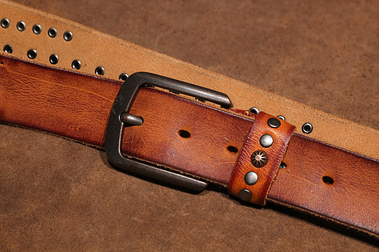 Mens Punk Belt Pin Buckle Genuine Leather Skull Rivet Belt For Man Joker Jeans Designer Exclusive Cowskin Leather Belt For Jeans