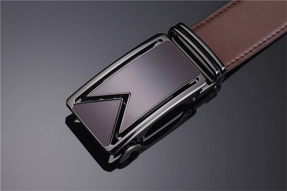 Plyesxale Men Belt 2026 Cowhide Genuine Leather Belts For Men Luxury Automatic Buckle Belts Brown Black Cinturones Hombre B55
