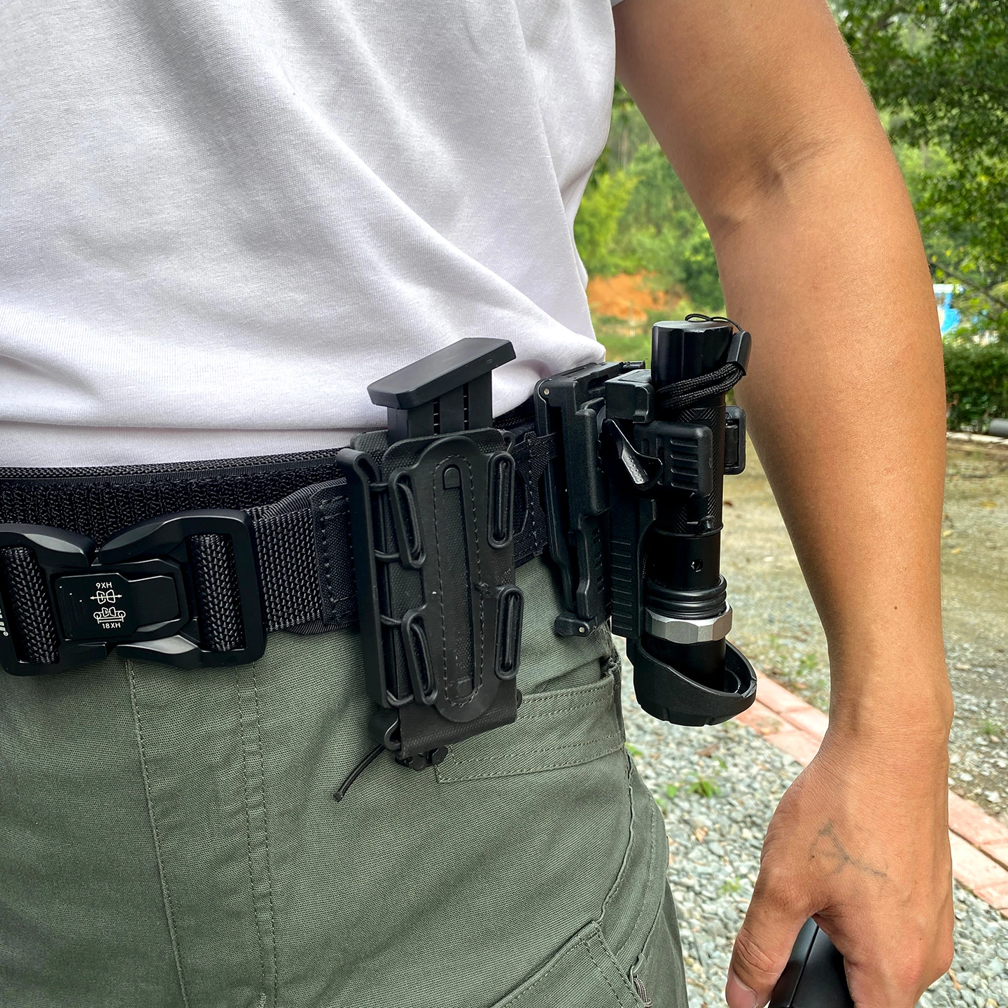 TUSHI New Tactical MOLLE Combat Military Belt Equipped With Inner Belt and Inner Non-Slip Pad 2-in-1 Quick-Release System Belt