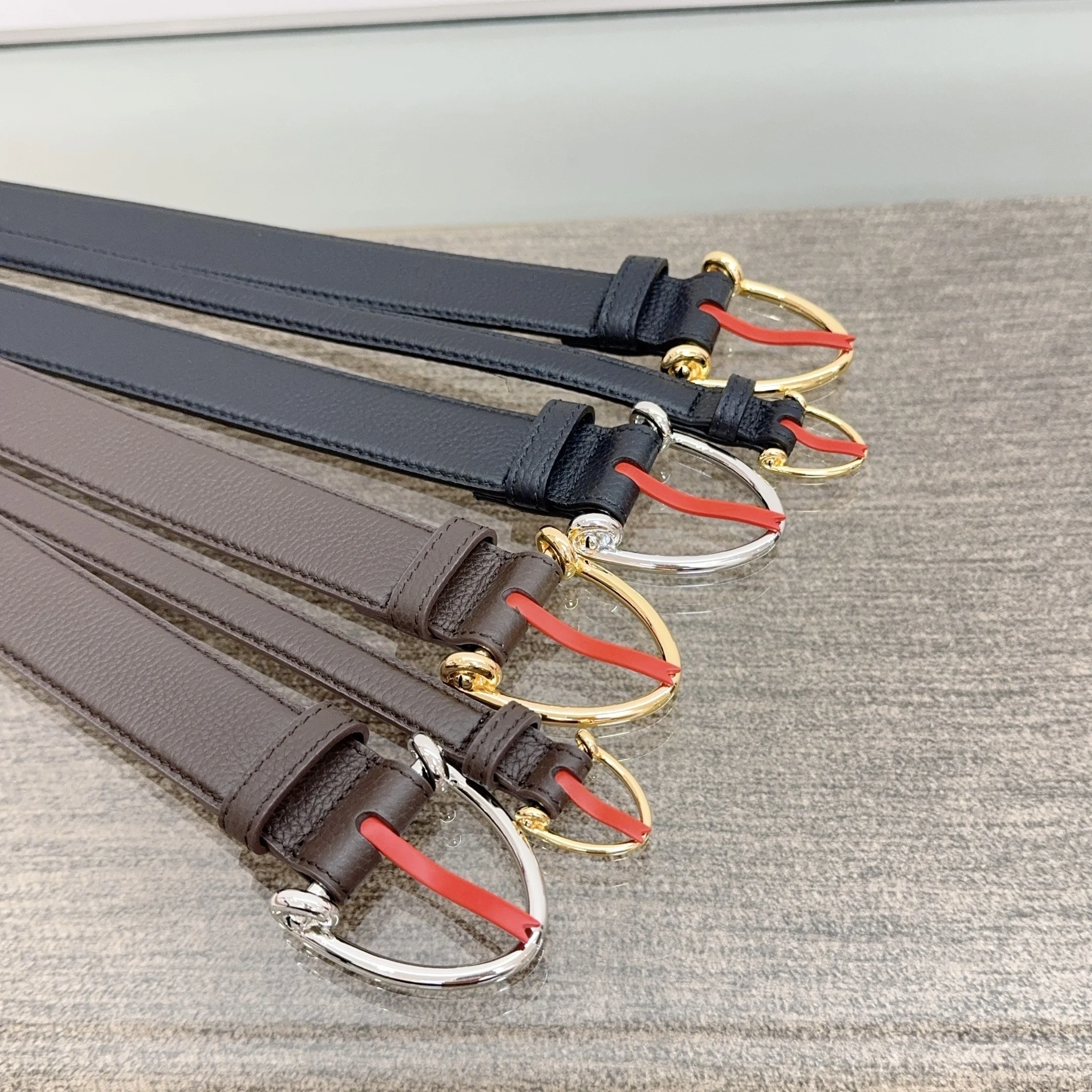 2025New Top Layer Cowhide Belt Retro Fashion Simple Gold/silver Metal Buckle Belt Soft Genuine Leather Women's Jeans Belt