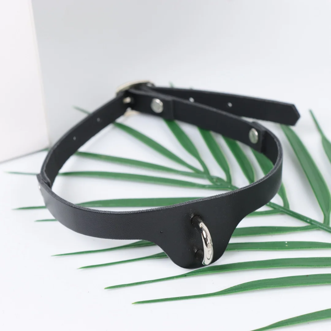 UYEE New Sexy Harajuku PU Leather Collar Belt Pendant Necklaces Women Men Punk Neck Gothic Black YK2 Choker Necklace Cool Belt