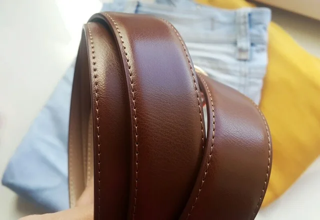 Women‘s Reversible Leather Belt Waist Strap Jeans Dress with Rose Gold And Black Rotate Buckle