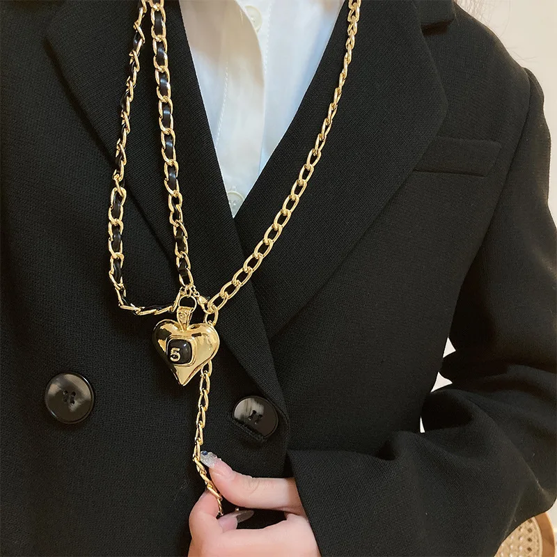 Fashion Metal Waist Chains Women Thin Belts Double Layer Love Tassel Pendants Waistband Dress Clothes Decorative Girdles Straps