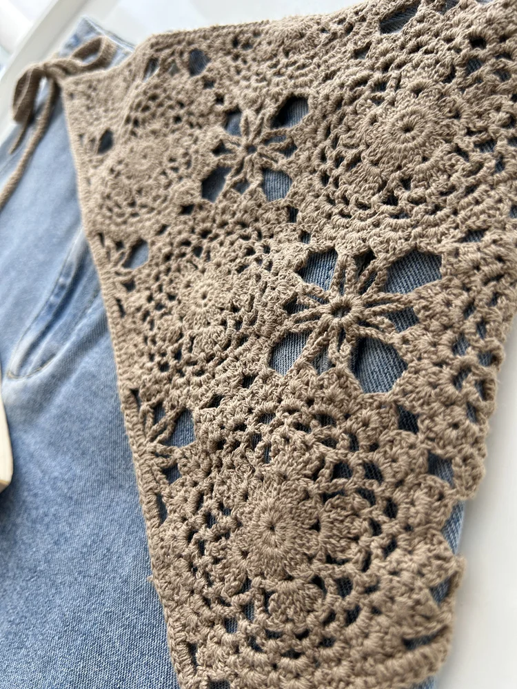 Retro Waist Crochet Stacked Triangular Towel Fart Curtain Knitted Fringed Waist Seal Women's Belt with Pants Headscarf Scarf
