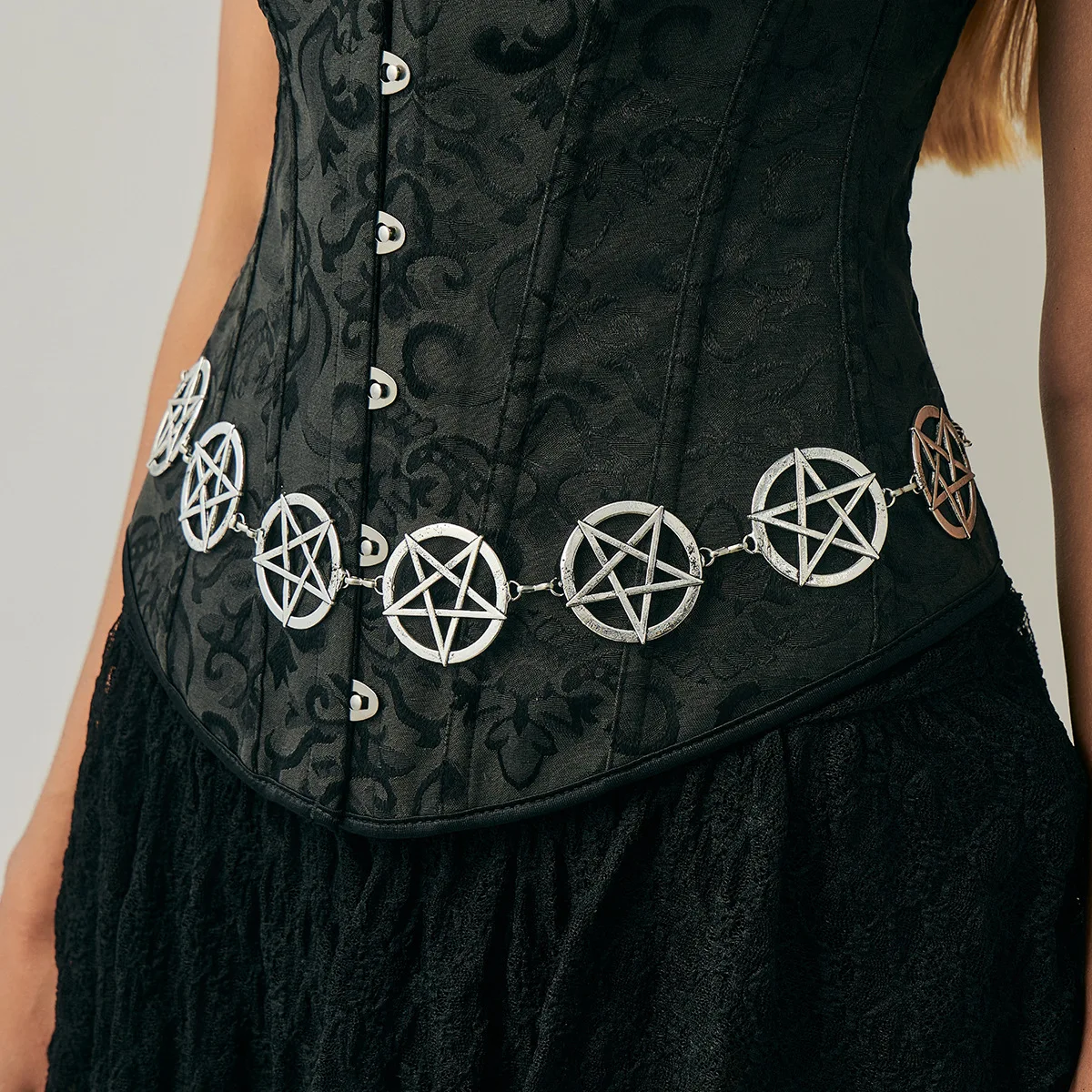 Y2K Gothic Style Women's Waist Chain, Pentagram Metal Decoration, Dark Punk Style, Halloween Accessories, Holiday Gifts