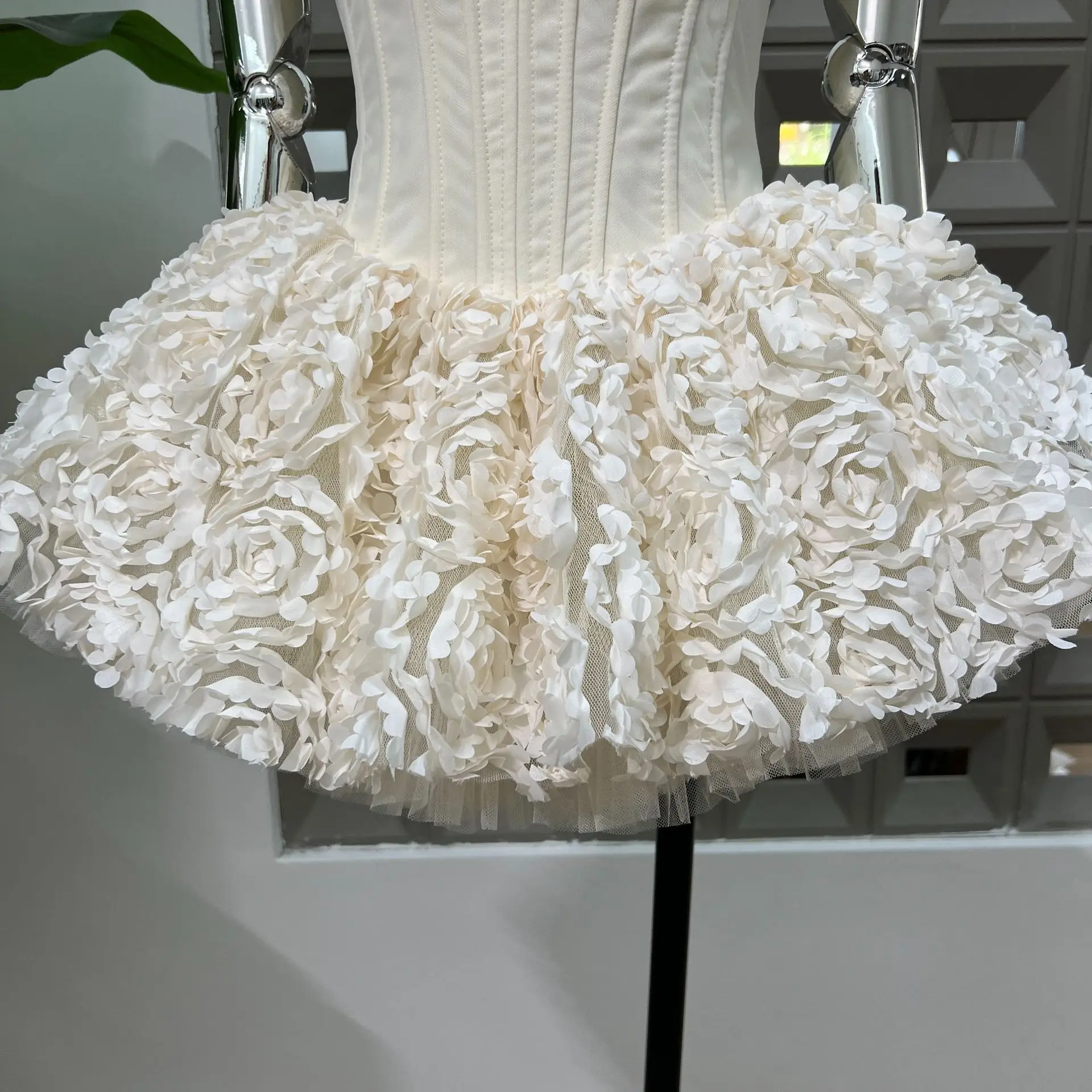 Sexy Strapless Floral Ruffles A Line Mini Dresses for Women Elegant Sleeveless Backless Slim Gowns Party Birthday Cocktail Dress