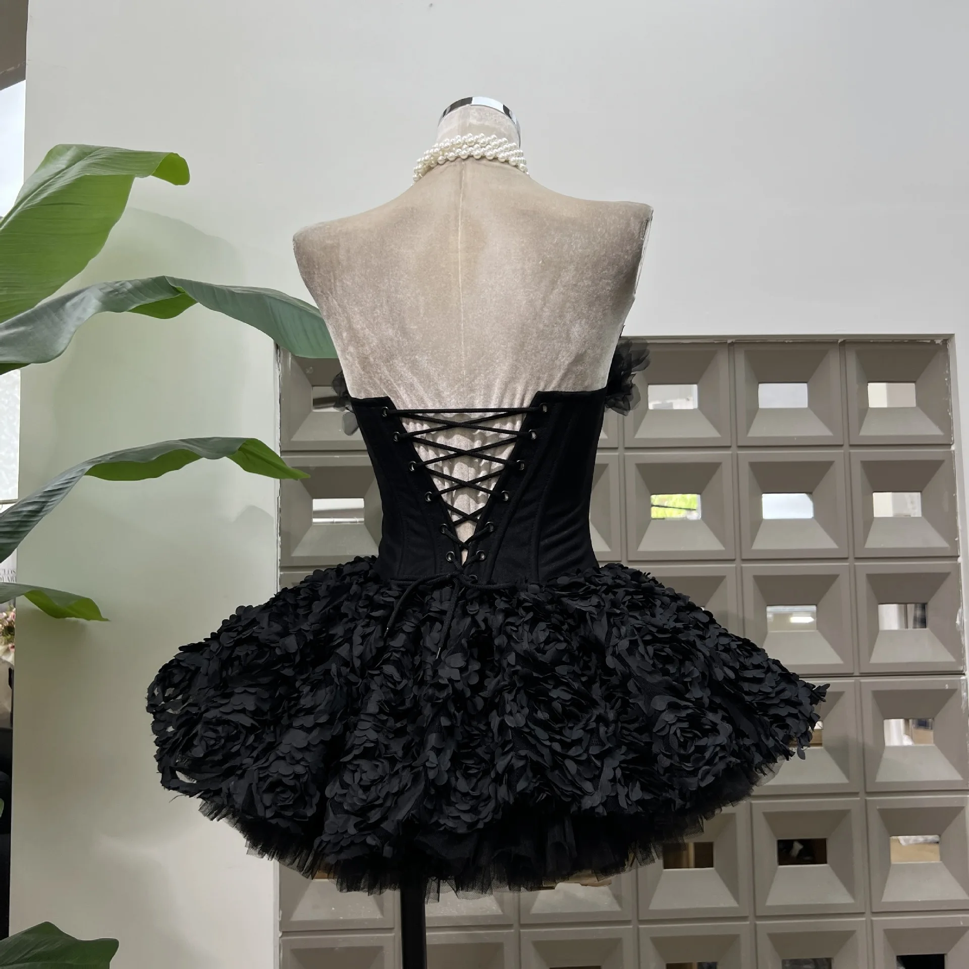 Sexy Strapless Floral Ruffles A Line Mini Dresses for Women Elegant Sleeveless Backless Slim Gowns Party Birthday Cocktail Dress