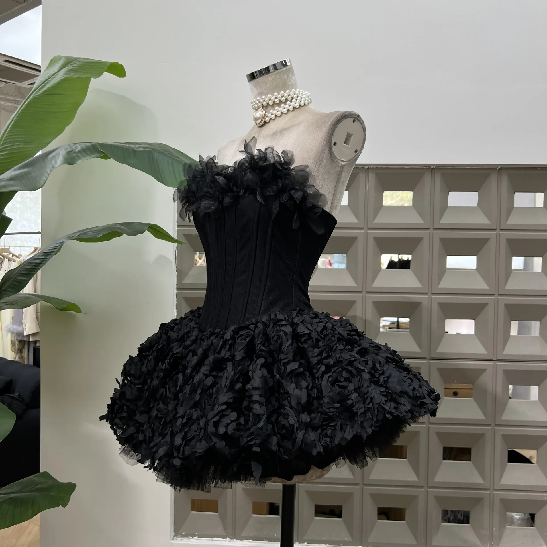 Sexy Strapless Floral Ruffles A Line Mini Dresses for Women Elegant Sleeveless Backless Slim Gowns Party Birthday Cocktail Dress