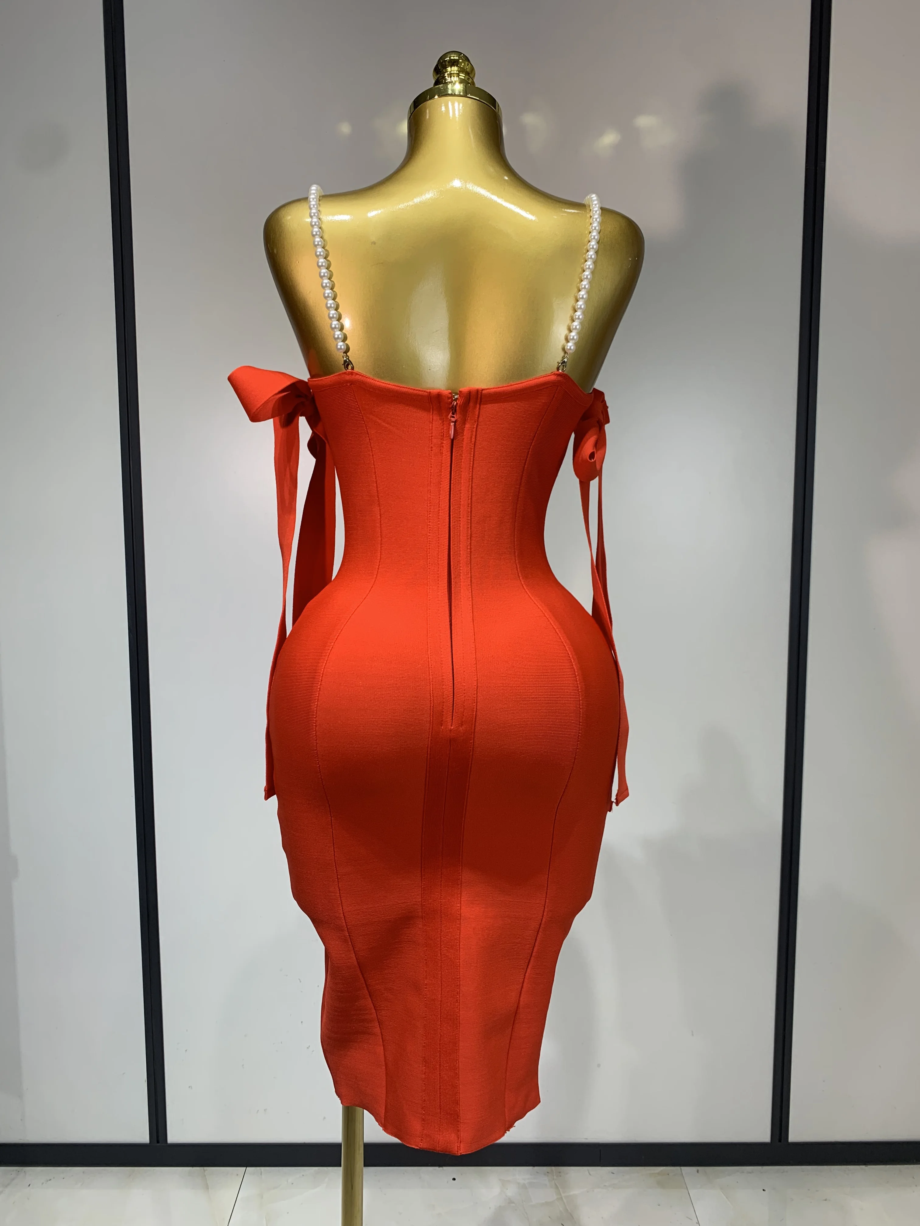 Women Sexy Backless Pearl Diamonds Crystal Bodycon Bandage Dresses Celebrity Elegant Evening Party Club Dress Vestido
