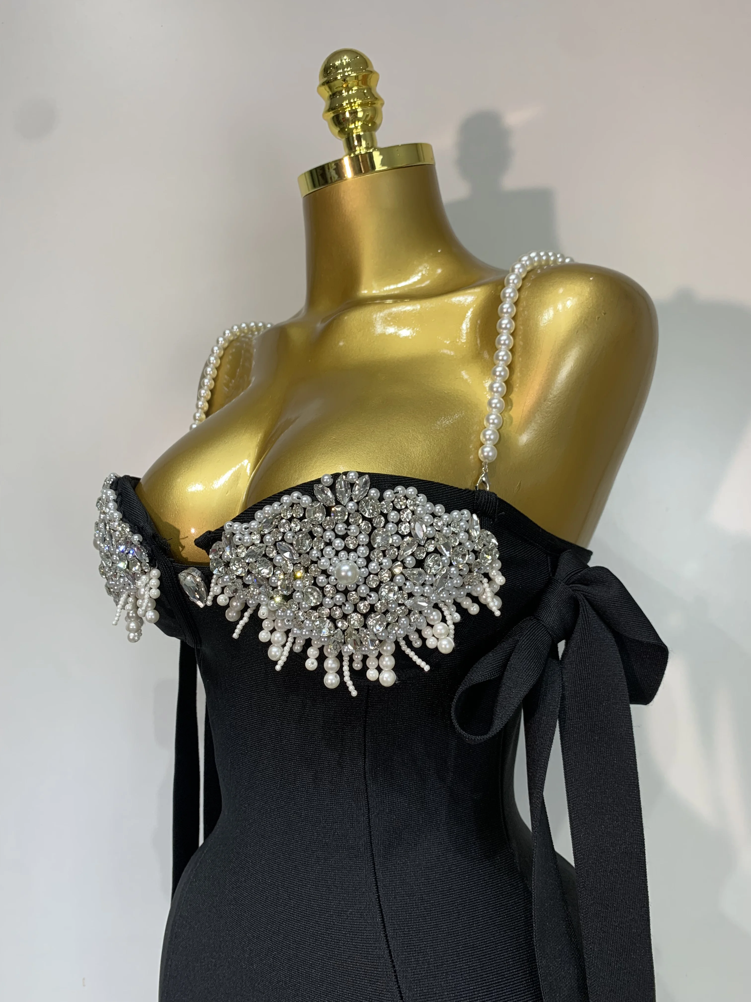 Women Sexy Backless Pearl Diamonds Crystal Bodycon Bandage Dresses Celebrity Elegant Evening Party Club Dress Vestido