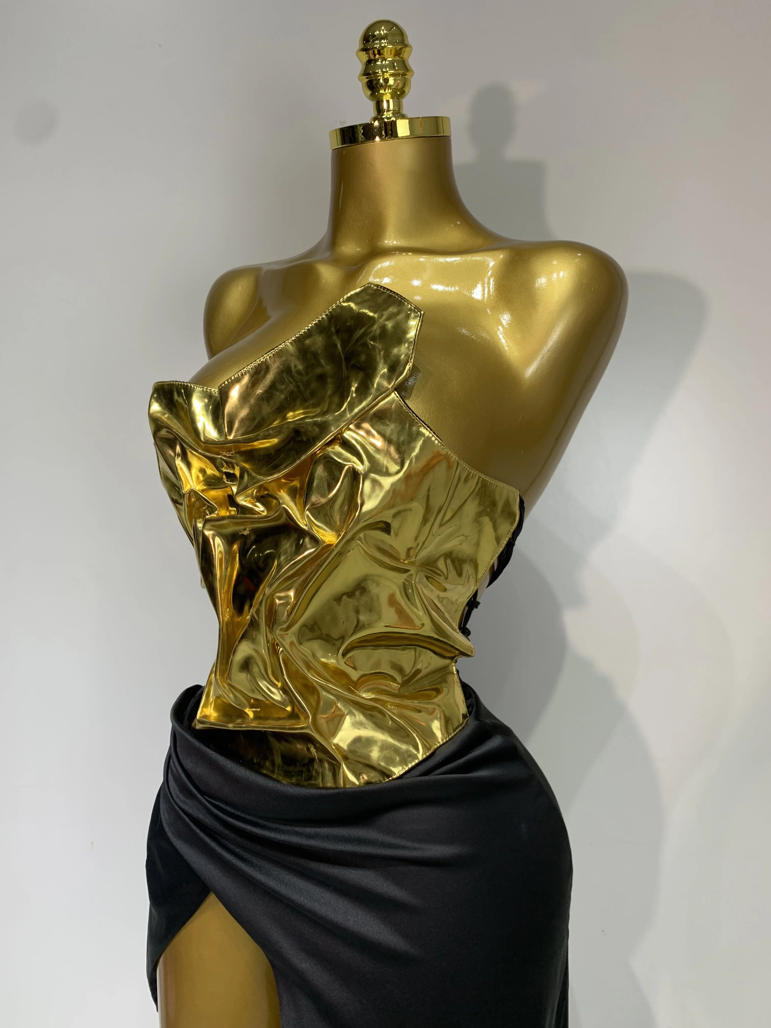 2025 New Arrival Women Gold Color Sexy Laced-up Tops 2 Pieces Set Long Dress Celebrate Evening Party Celebrity Elegant Dress