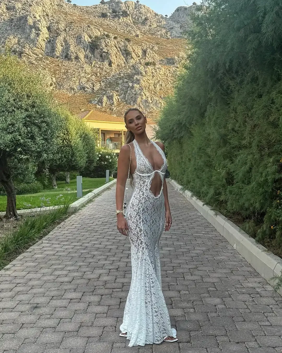 White Lace Hollow-out Halter Dress Women Sexy Sleeveless Off-shoulder Backless Maxi Vestidos 2026 Lady Vacation Beach Gowns 2026