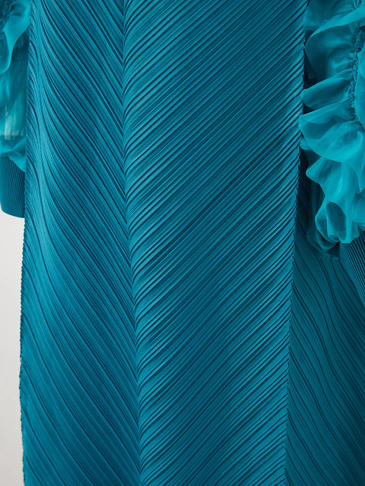 LANMREM Maxi Pleated Dress Round Neck Spliced Fungus Full Sleeve Dresses For Women 2025 New Spring Clothing 2Qa1331