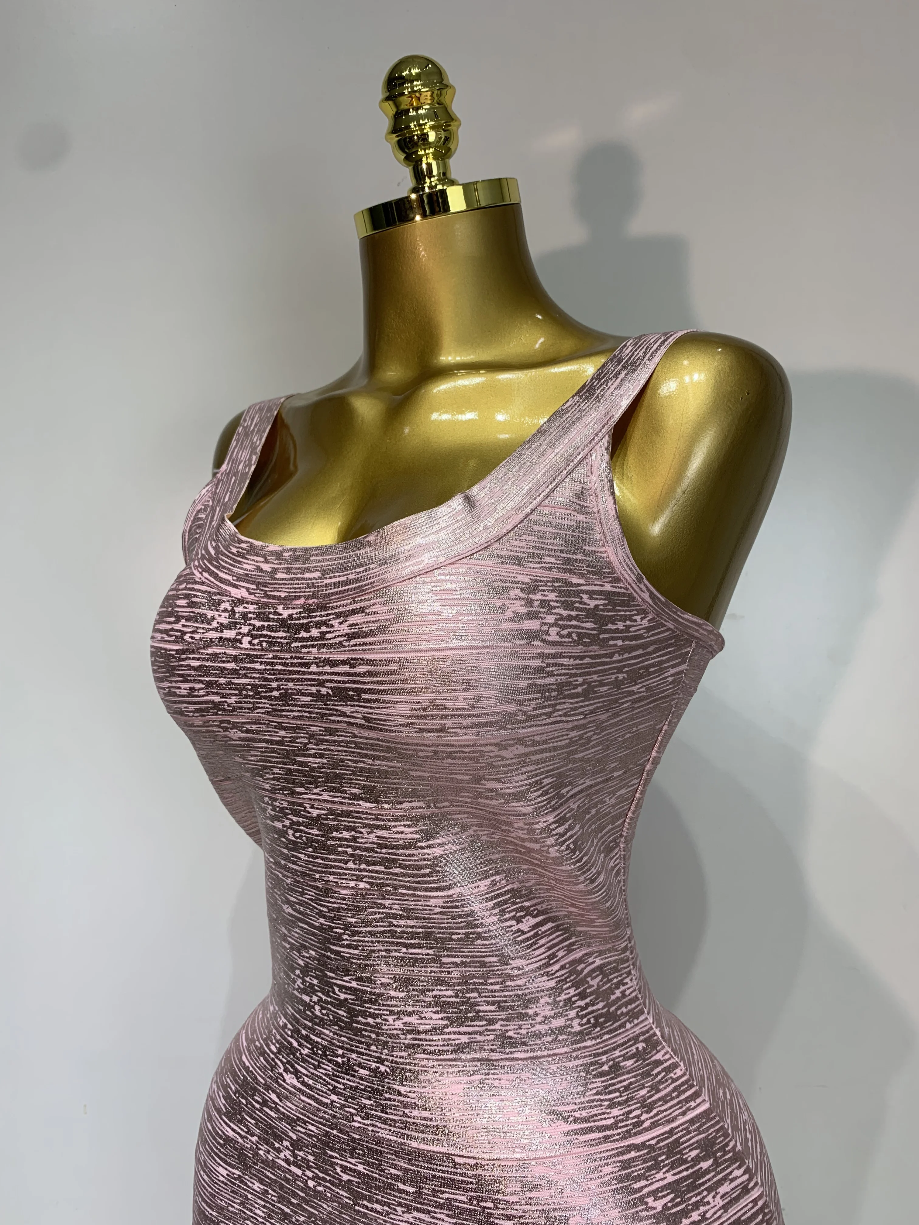 Women Sleeveless Bodycon Bandage Dress Celebrity Elegant Gold Cocktail Evening Party Luxury Birthday Dress Vestidos