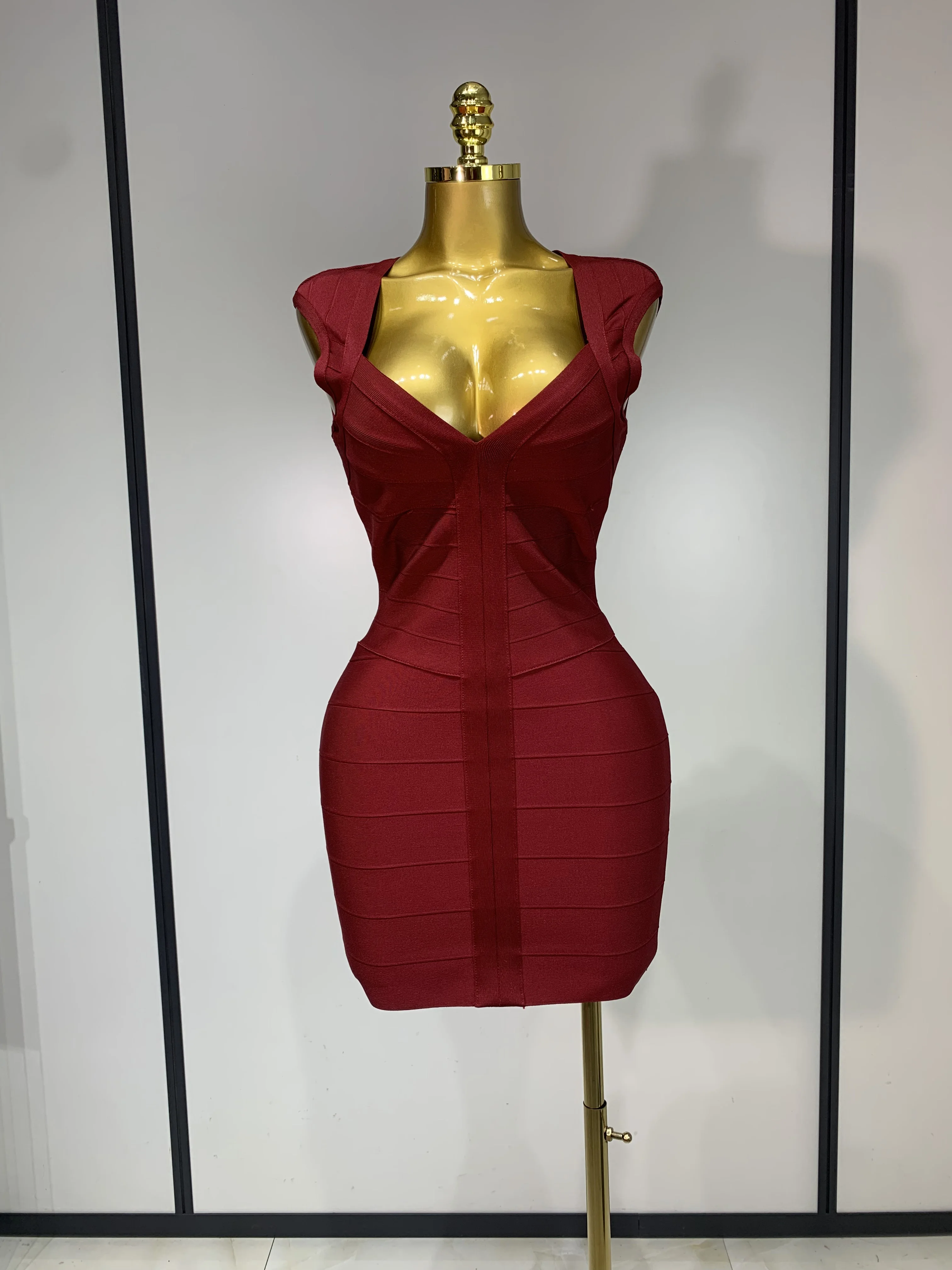 Women Sexy Sleeveless Deep V-neck Bodycon Mini Bandage Dresses Elegant Evening Party Luxury Birthday Club Prom Gown