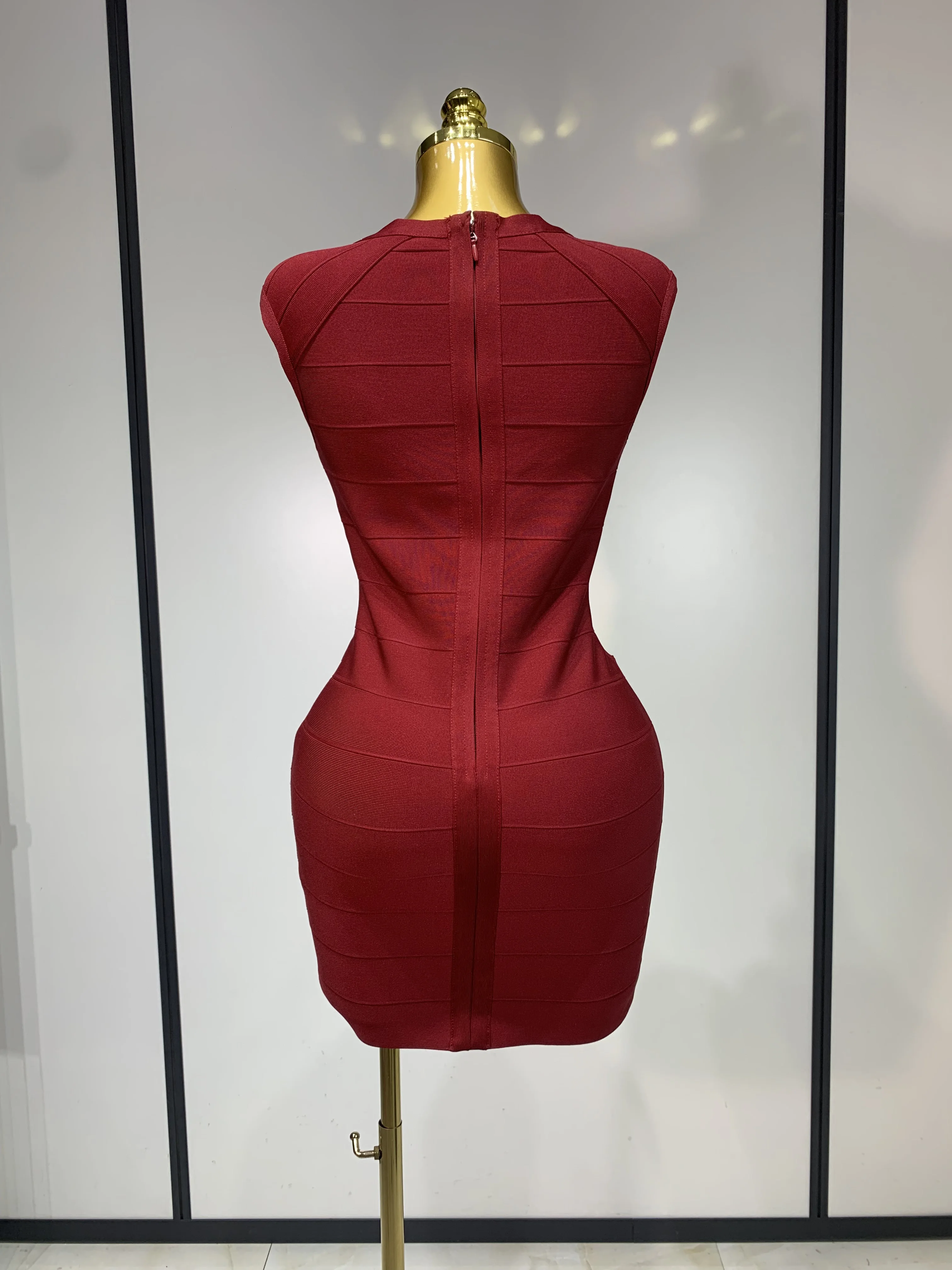 Women Sexy Sleeveless Deep V-neck Bodycon Mini Bandage Dresses Elegant Evening Party Luxury Birthday Club Prom Gown