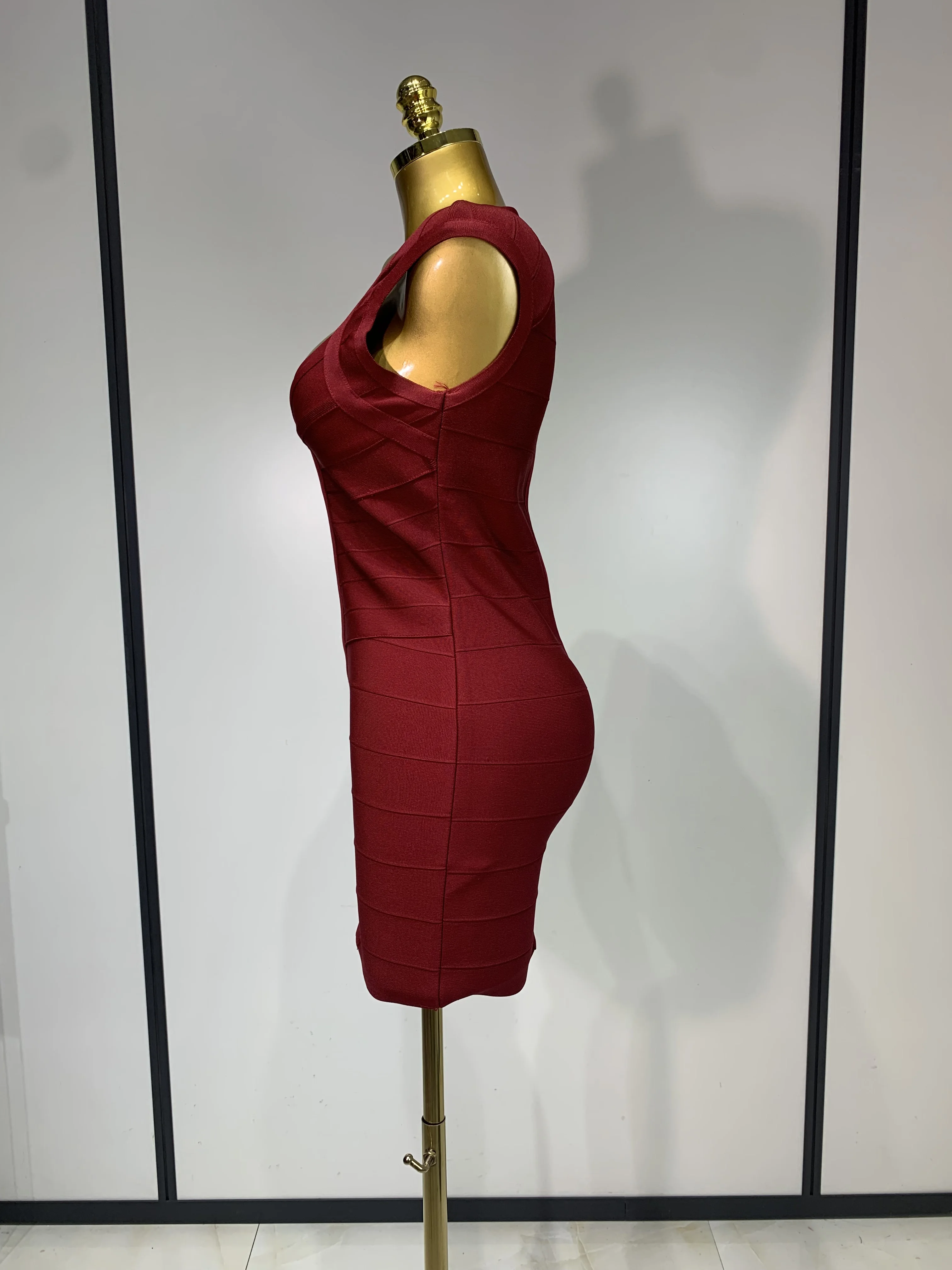 Women Sexy Sleeveless Deep V-neck Bodycon Mini Bandage Dresses Elegant Evening Party Luxury Birthday Club Prom Gown