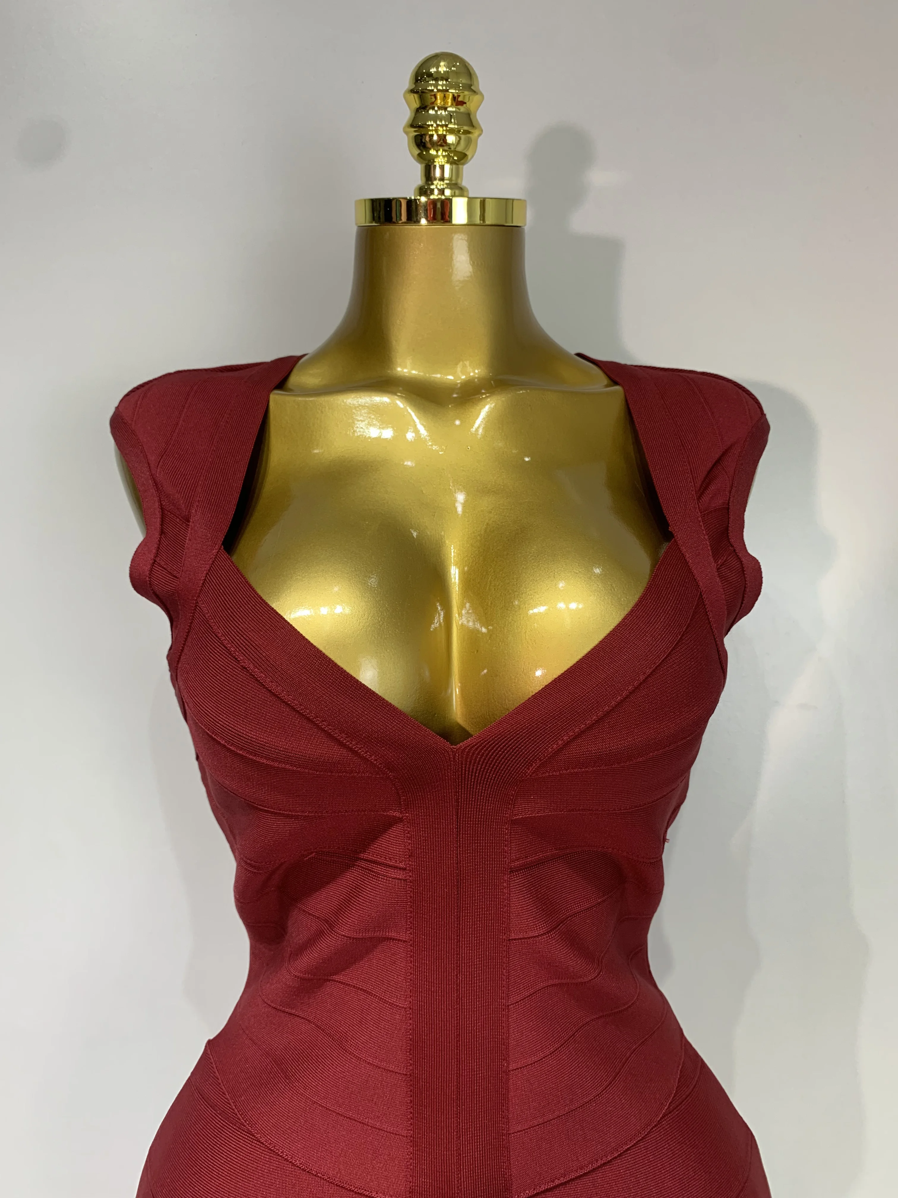 Women Sexy Sleeveless Deep V-neck Bodycon Mini Bandage Dresses Elegant Evening Party Luxury Birthday Club Prom Gown
