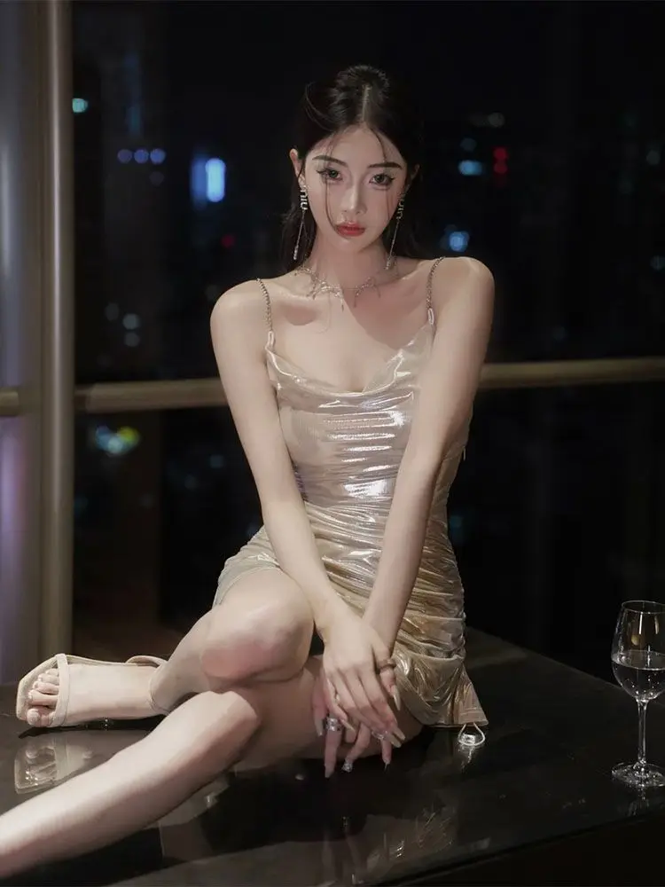 Elegant Shiny Halter Neck Ruched Mini Dress Women's Vintage Style Bodycon Skirt Short Skirt New Summer Fashion