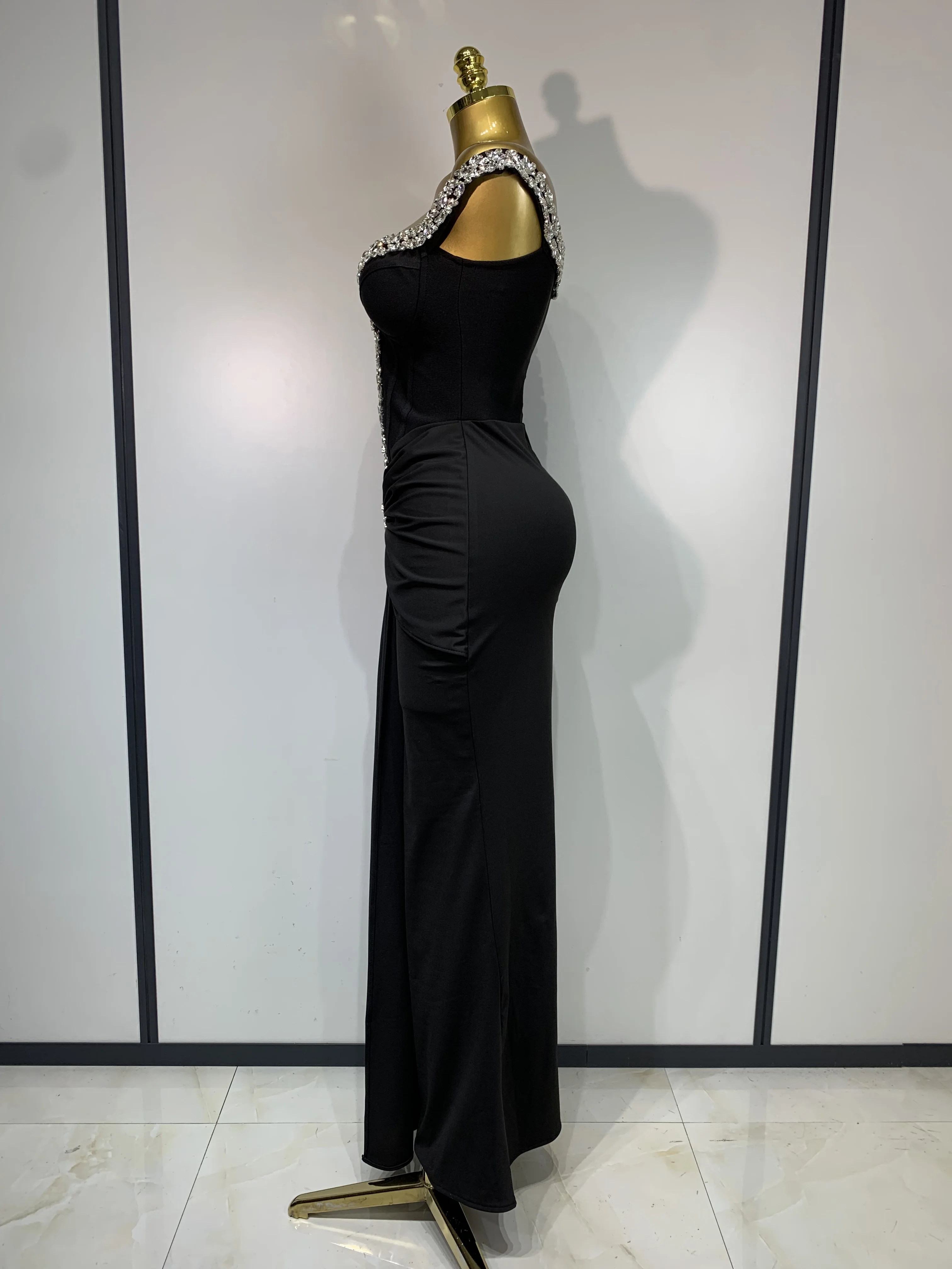 Women Sexy Off Shoulder Black Long Diamond Bodycon Bandage Dresses Celebrity Elegant Evening Party Nightclub Wedding Guest Dress
