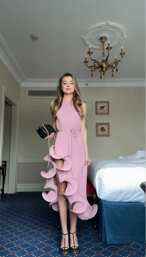 Elegant Women's Halter Maxi Dress Sexy Sleeveless Ruffled Irregular High Slit Slim Dresses Romantic Wedding Guest Party Vestidos