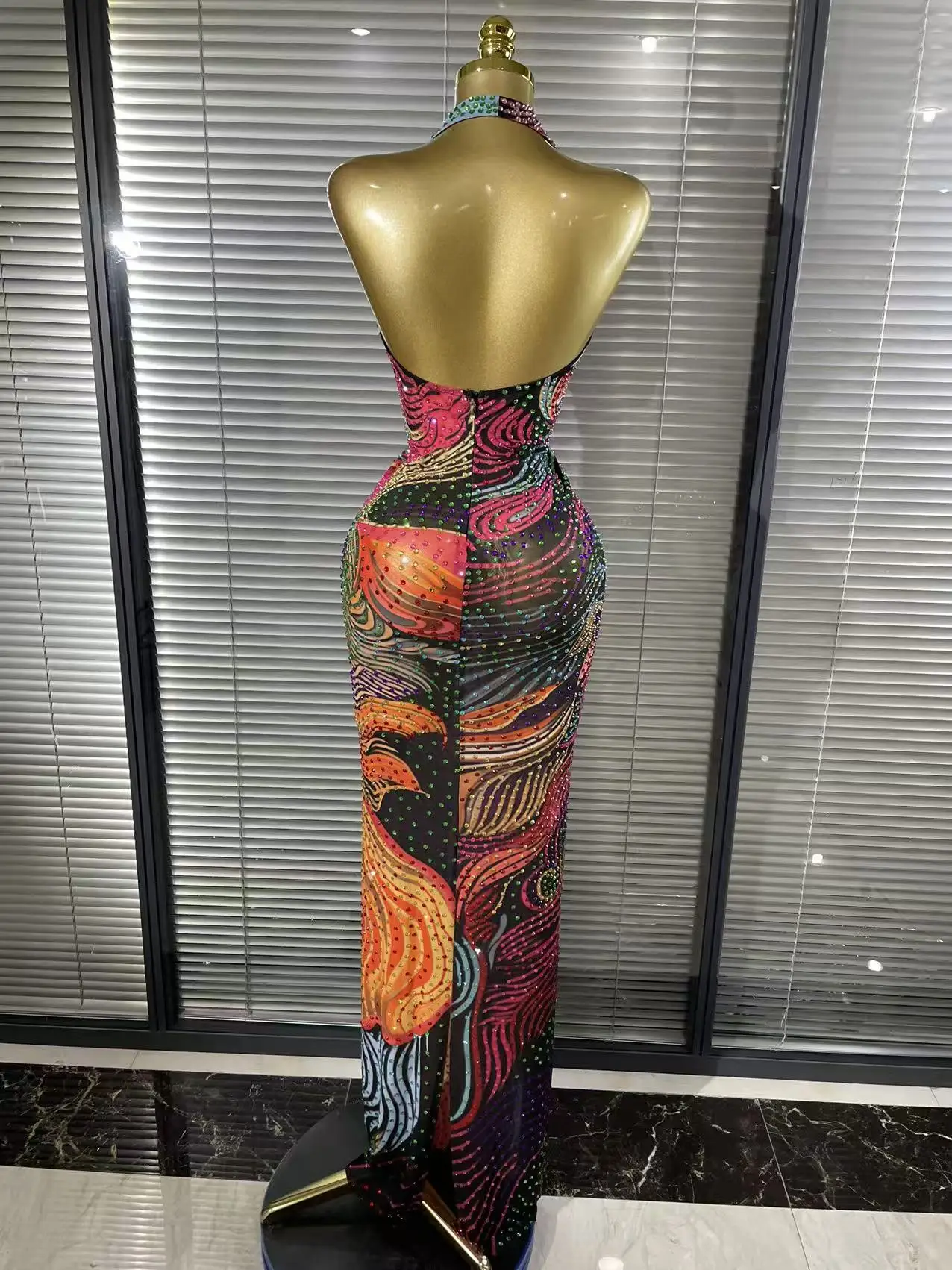 Blue Color Women Sexy Halter Backless Shinning Chain Bodycon Mini Dress Celebrate Nightclub Party Performance Costume Stage Wear