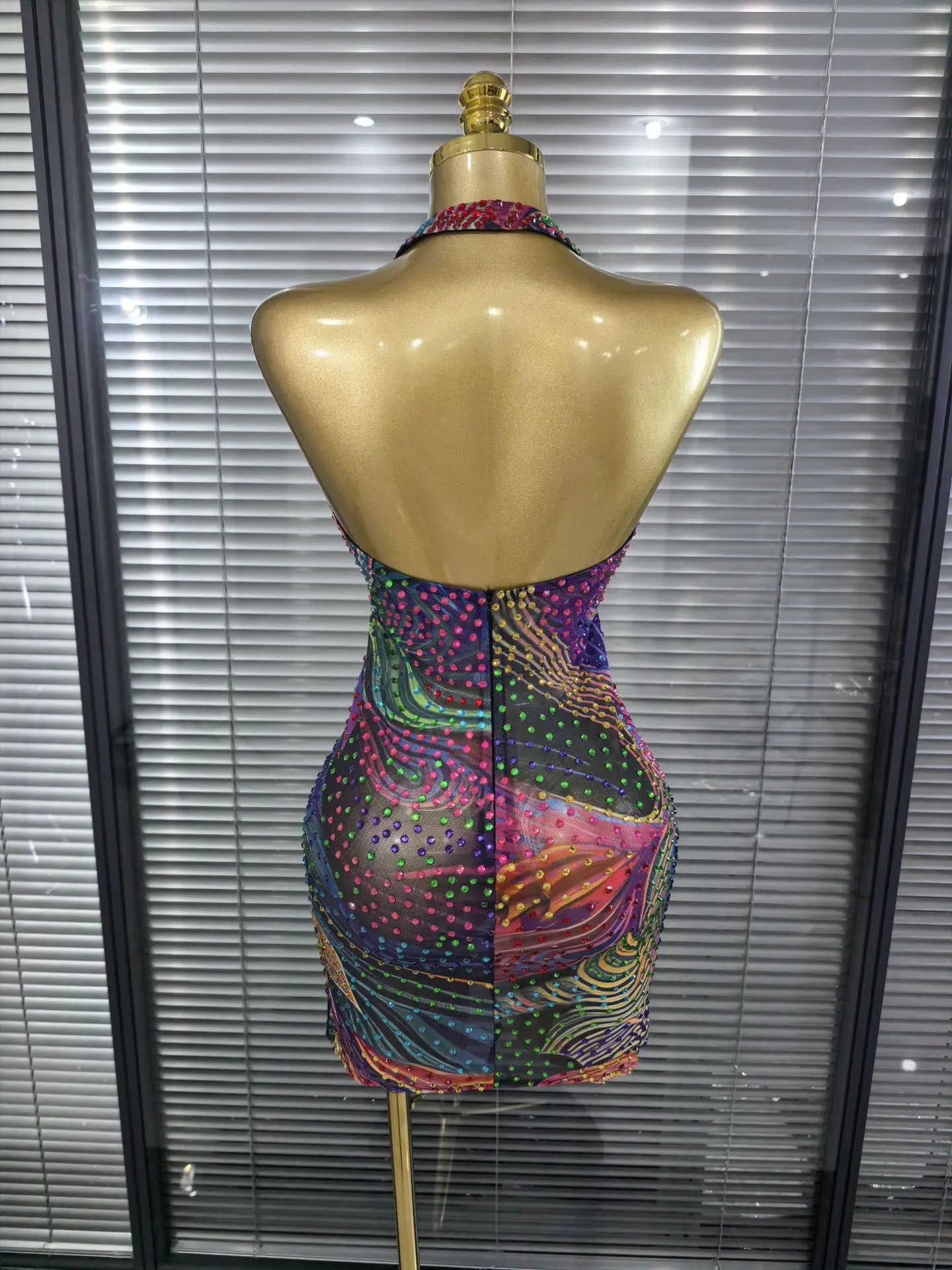 Blue Color Women Sexy Halter Backless Shinning Chain Bodycon Mini Dress Celebrate Nightclub Party Performance Costume Stage Wear
