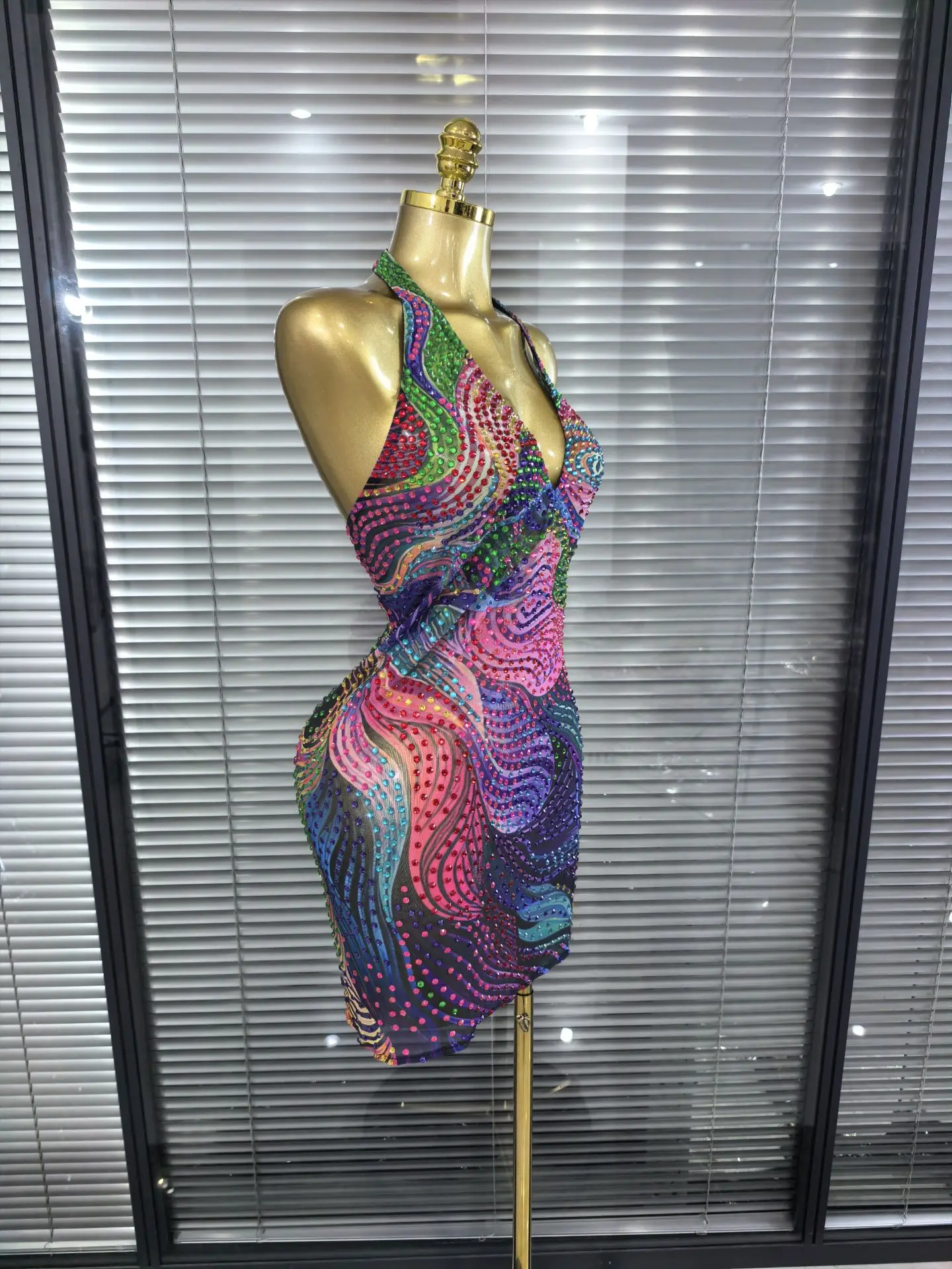 Blue Color Women Sexy Halter Backless Shinning Chain Bodycon Mini Dress Celebrate Nightclub Party Performance Costume Stage Wear
